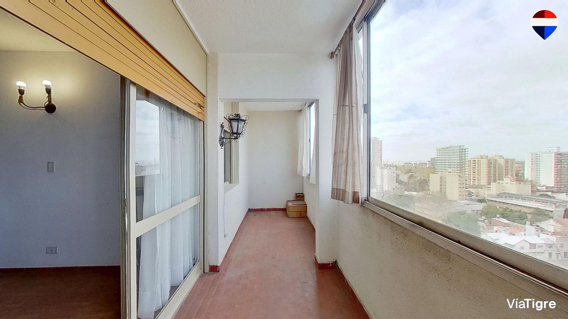 Venta Departamento 4 amb con balcón en Florida