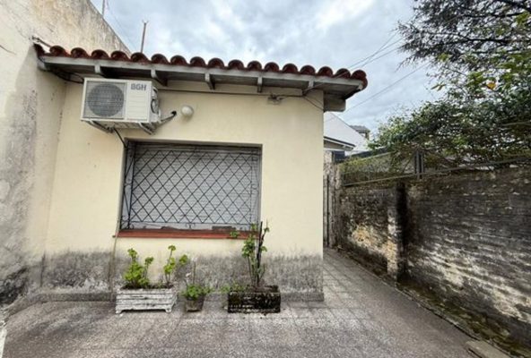 Venta Lote Propio Olivos 200m2 totales