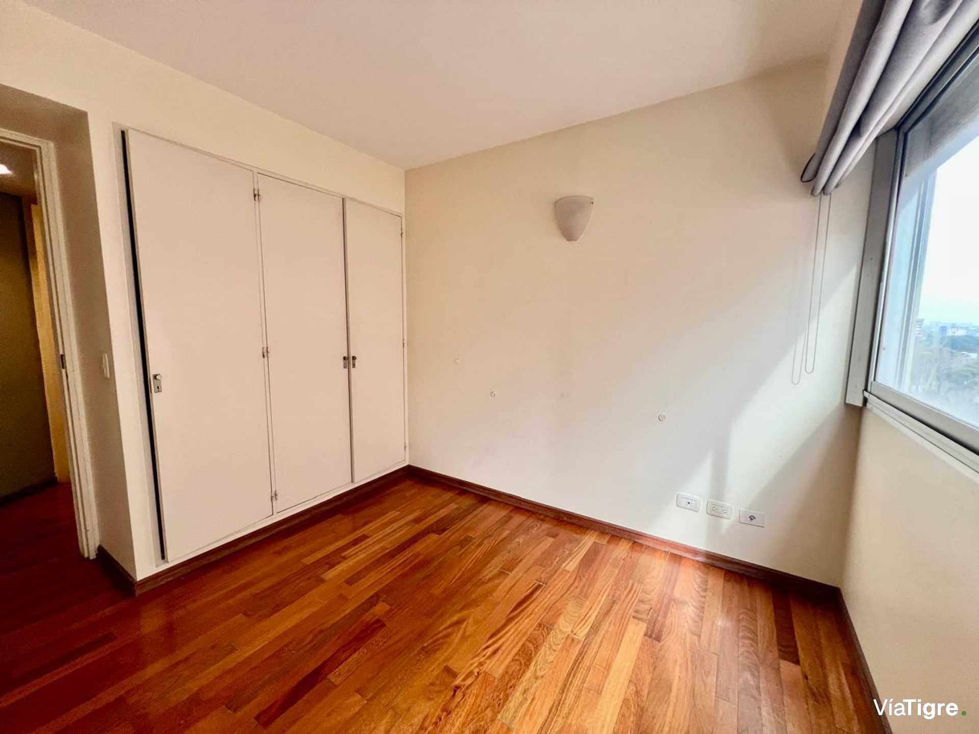 Alq. Semipiso 4 Amb + Dep.c/Baño Pileta Seguridad