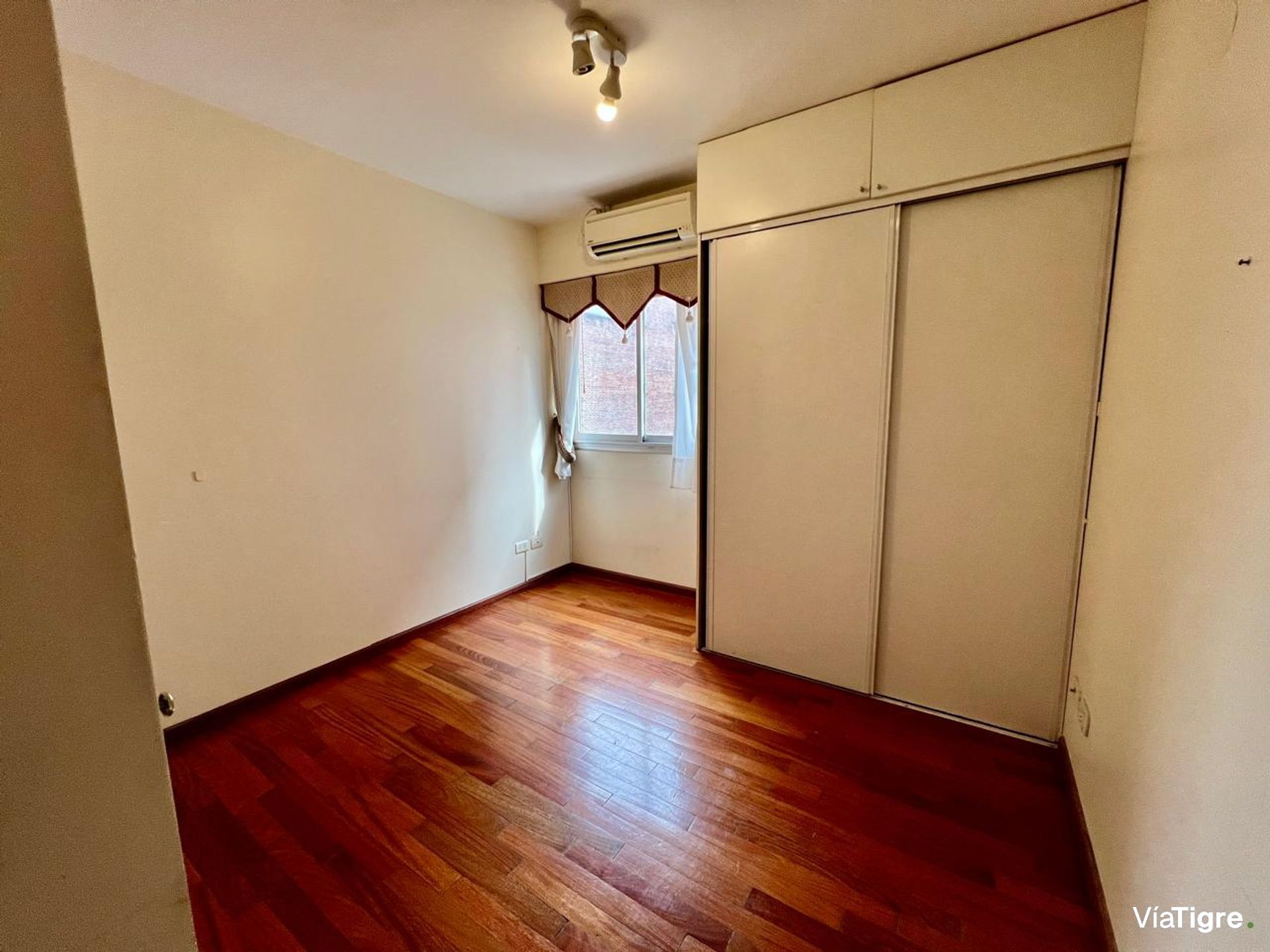 Alq. Semipiso 4 Amb + Dep.c/Baño Pileta Seguridad