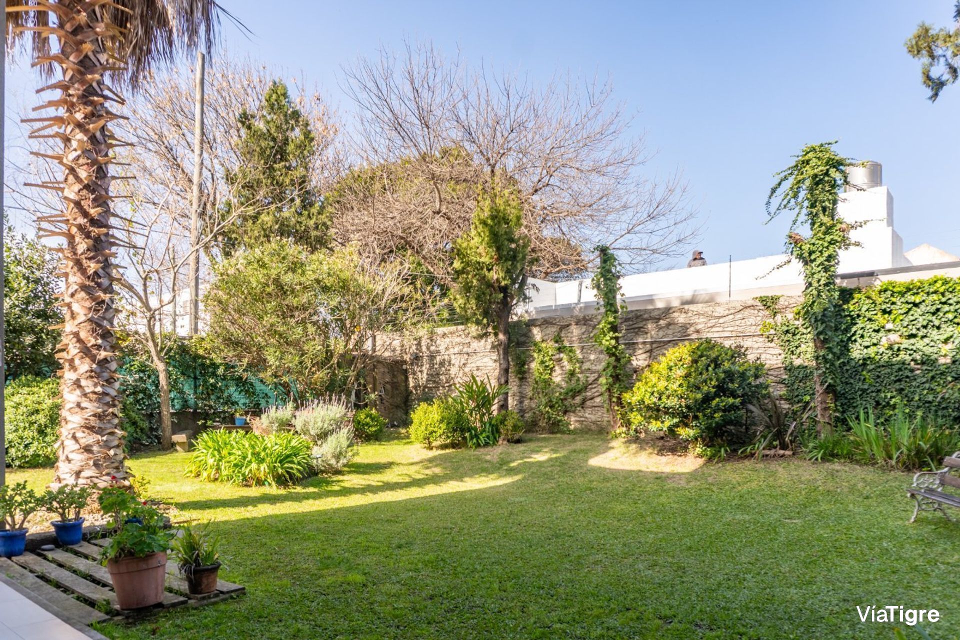 Departamento con jardin Venta, Beccar, 5 ambientes