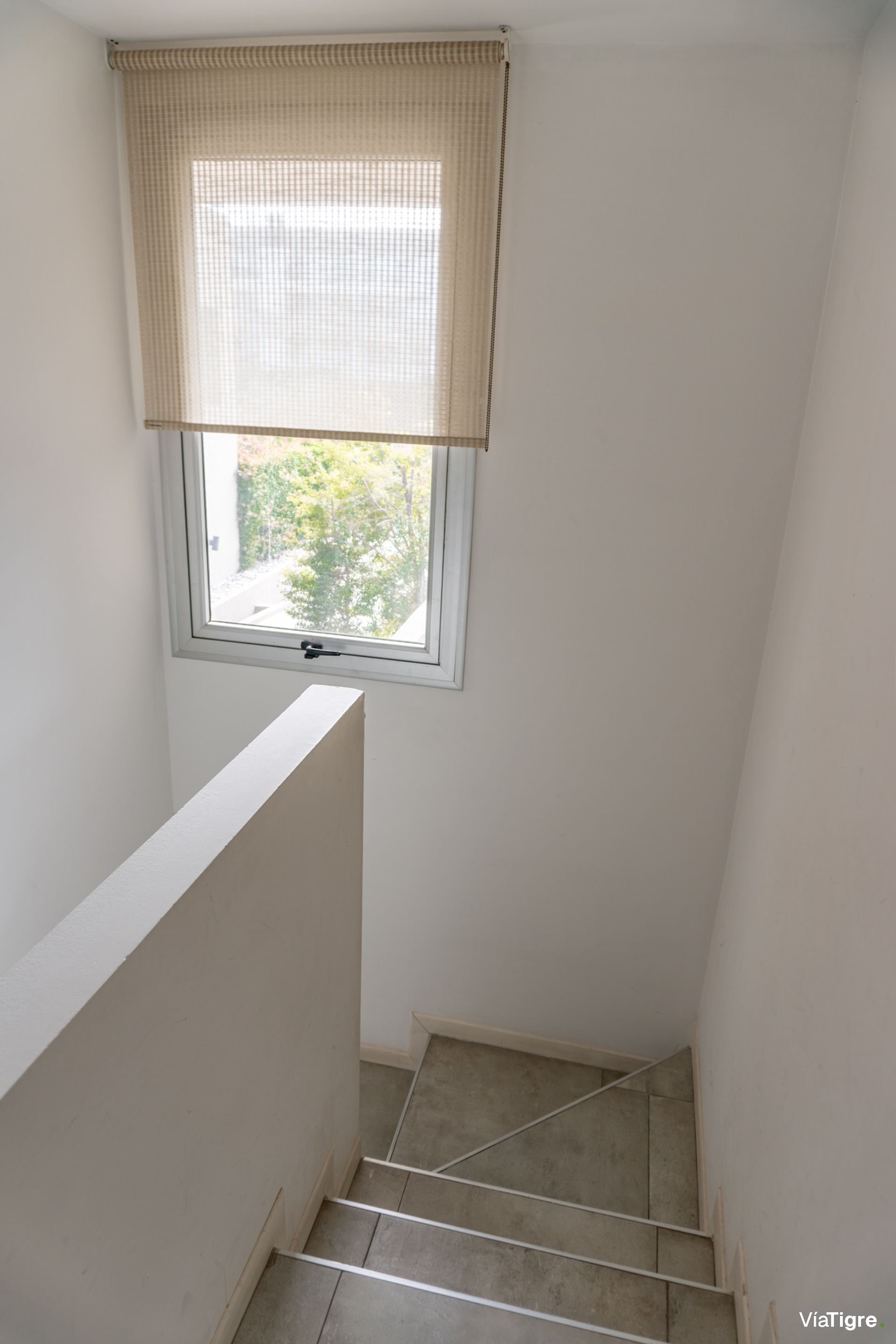 Departamento con jardin Venta, Beccar, 5 ambientes