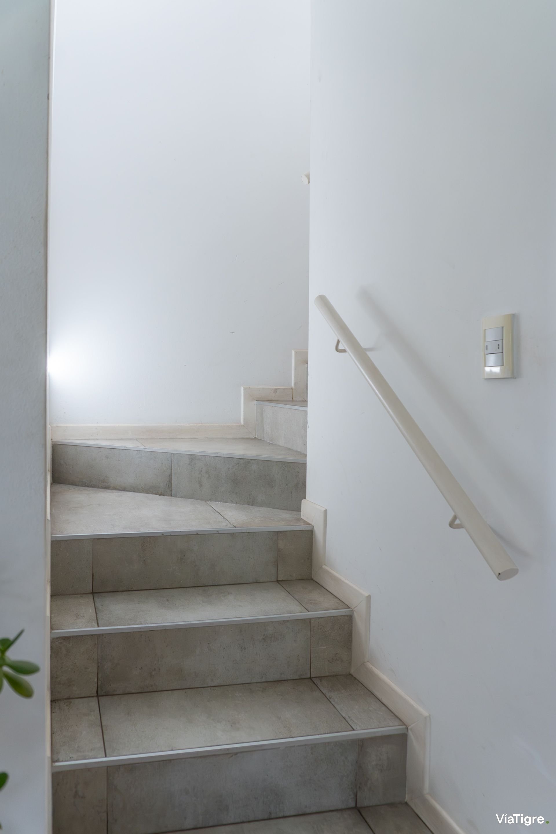 Departamento con jardin Venta, Beccar, 5 ambientes