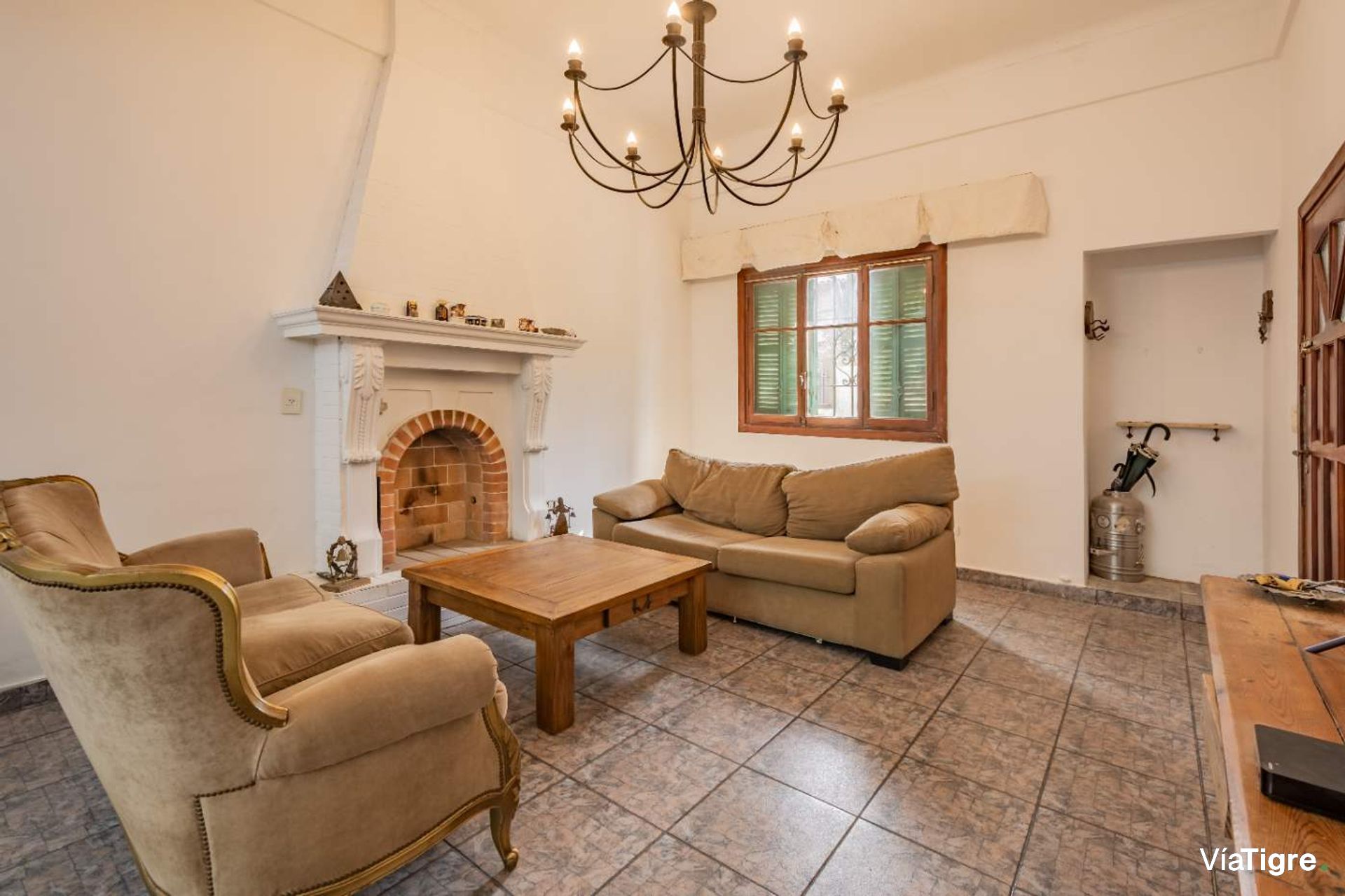 Venta Casa 5 amb con Pileta Cochera Vicente Lopez