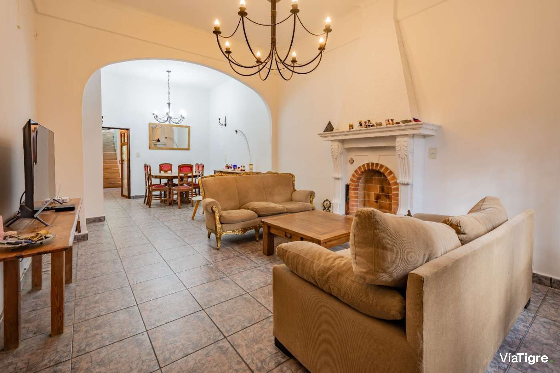 Venta Casa 5 amb con Pileta Cochera Vicente Lopez