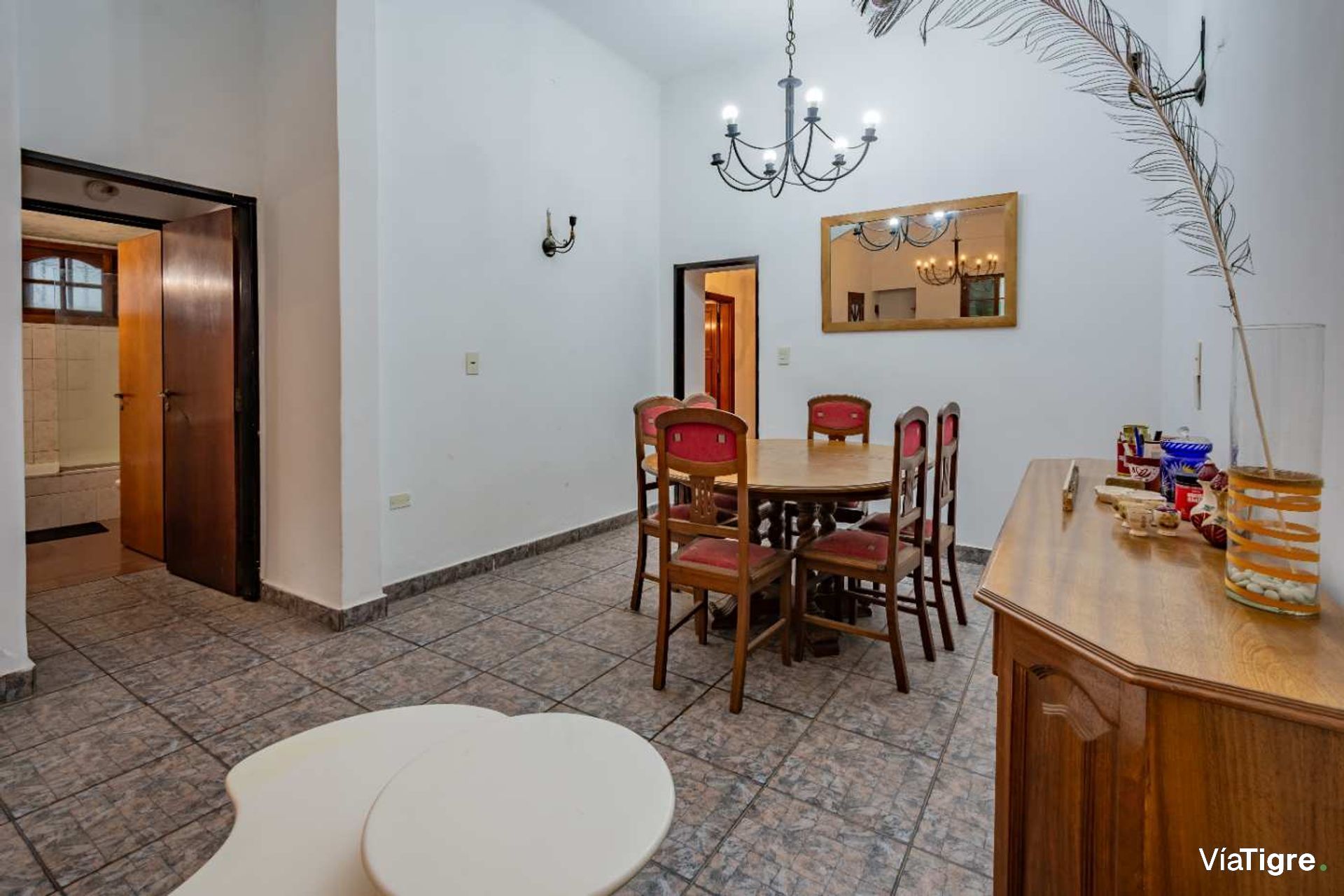 Venta Casa 5 amb con Pileta Cochera Vicente Lopez