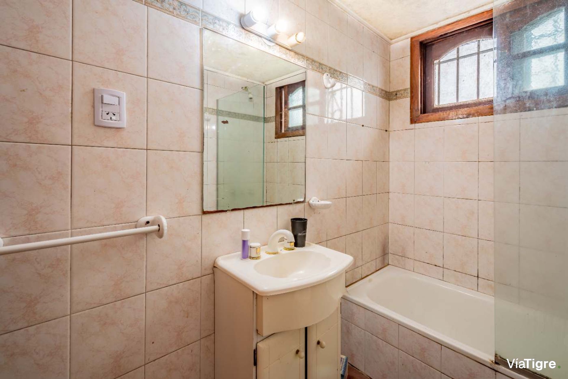 Venta Casa 5 amb con Pileta Cochera Vicente Lopez