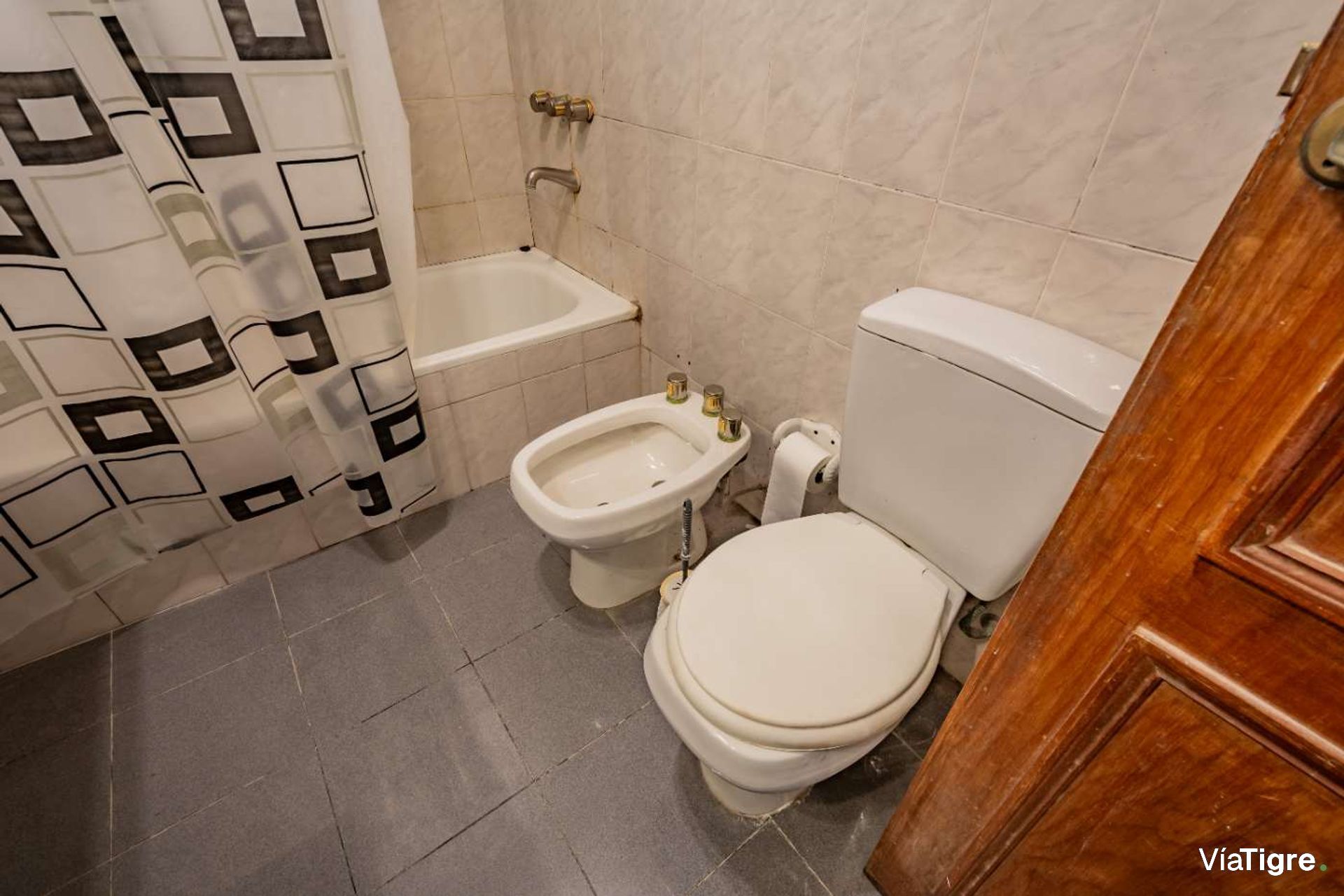 Venta Casa 5 amb con Pileta Cochera Vicente Lopez