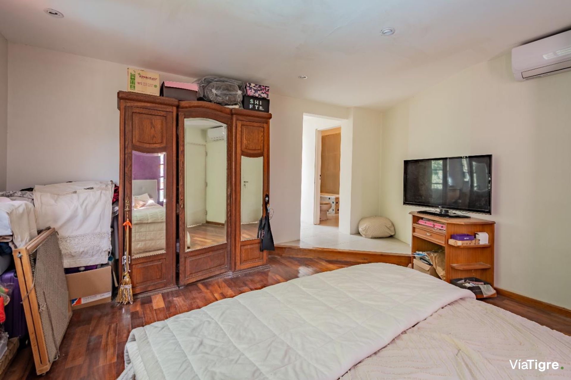 Venta Casa 5 amb con Pileta Cochera Vicente Lopez