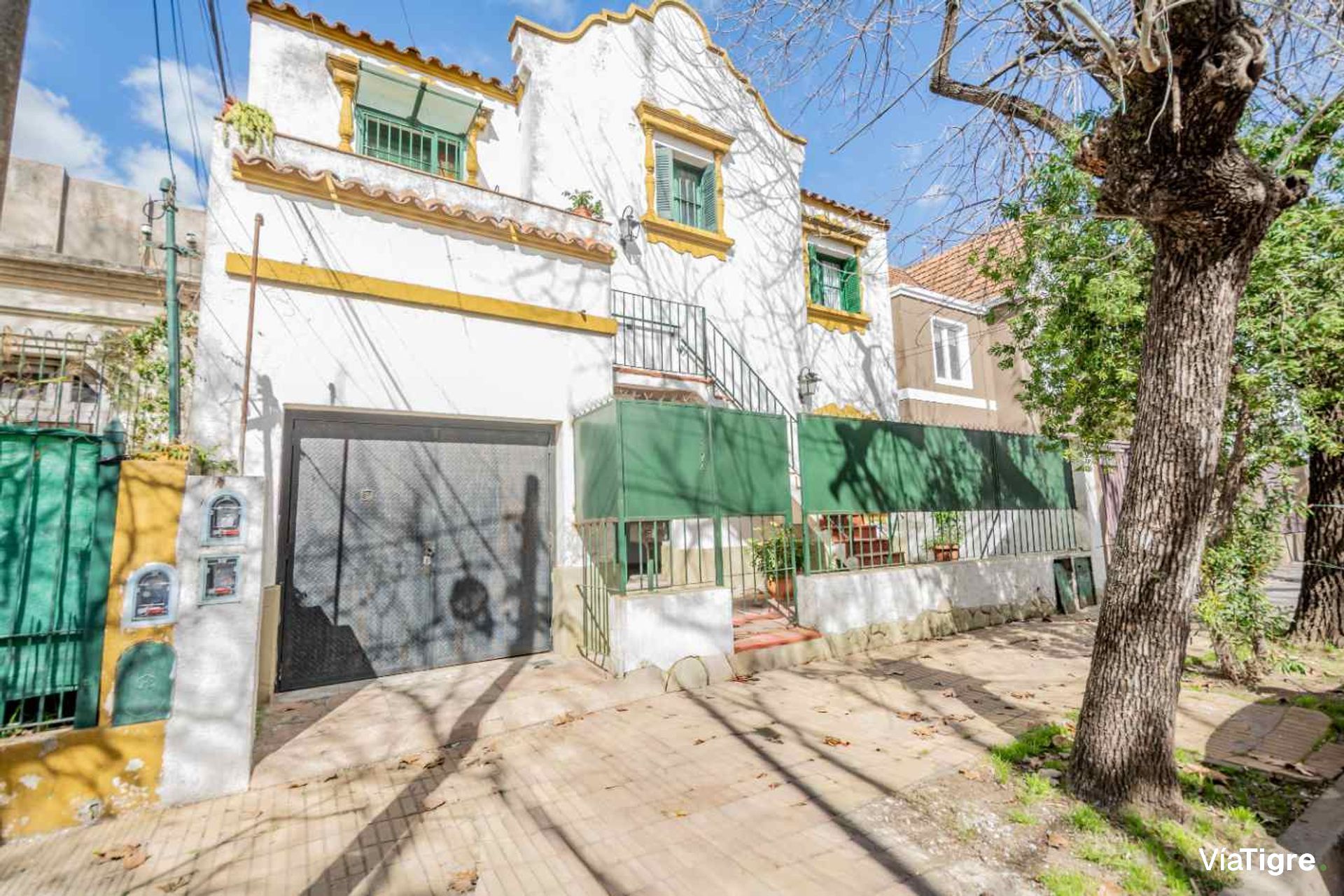 Venta Casa 5 amb con Pileta Cochera Vicente Lopez