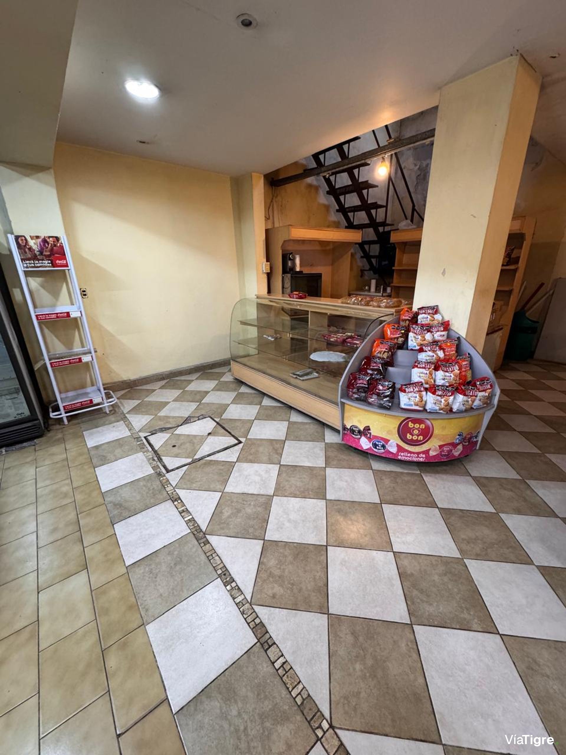 Fondo de comercio en venta en Olivos, activo.