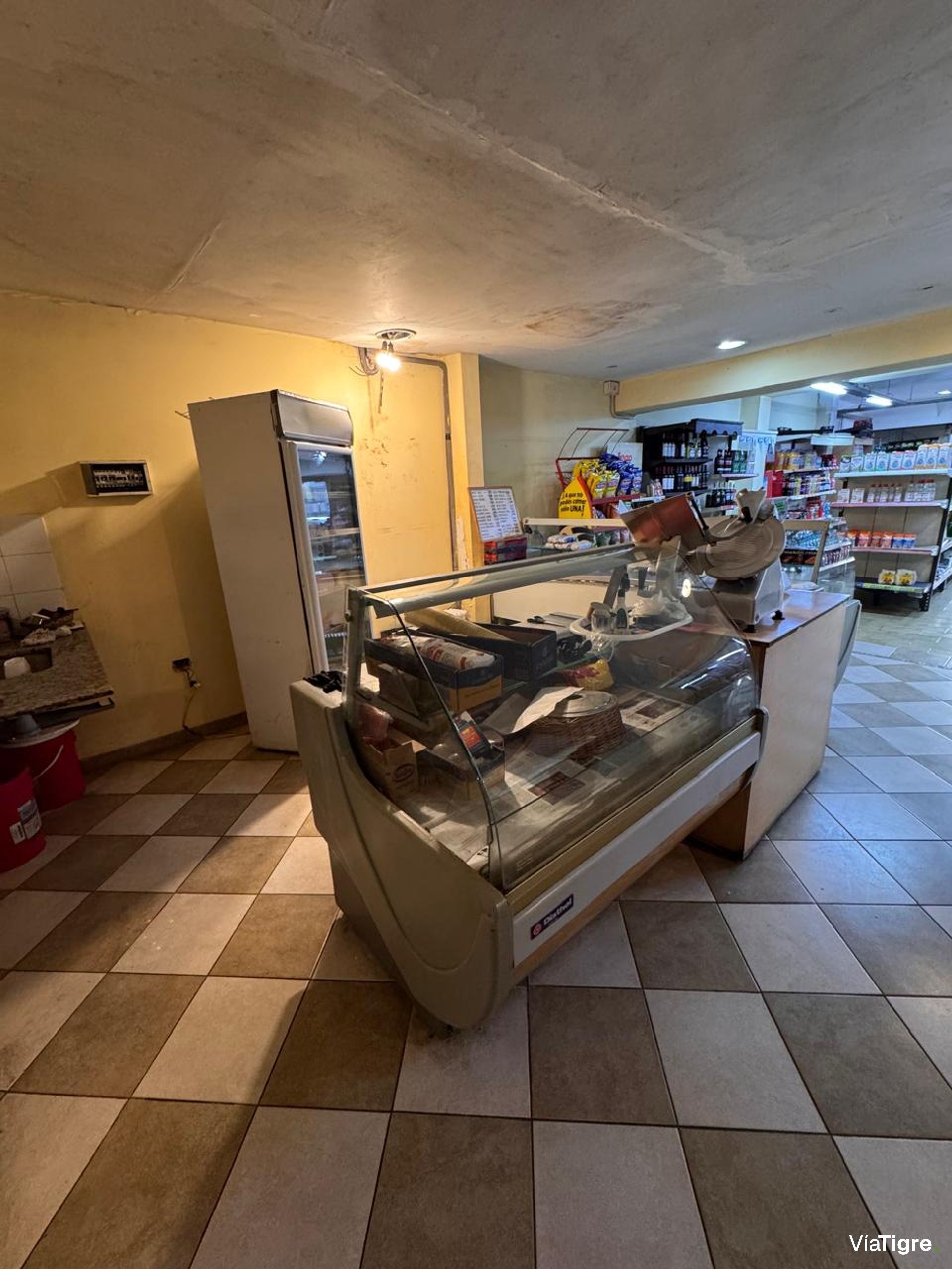 Fondo de comercio en venta en Olivos, activo.