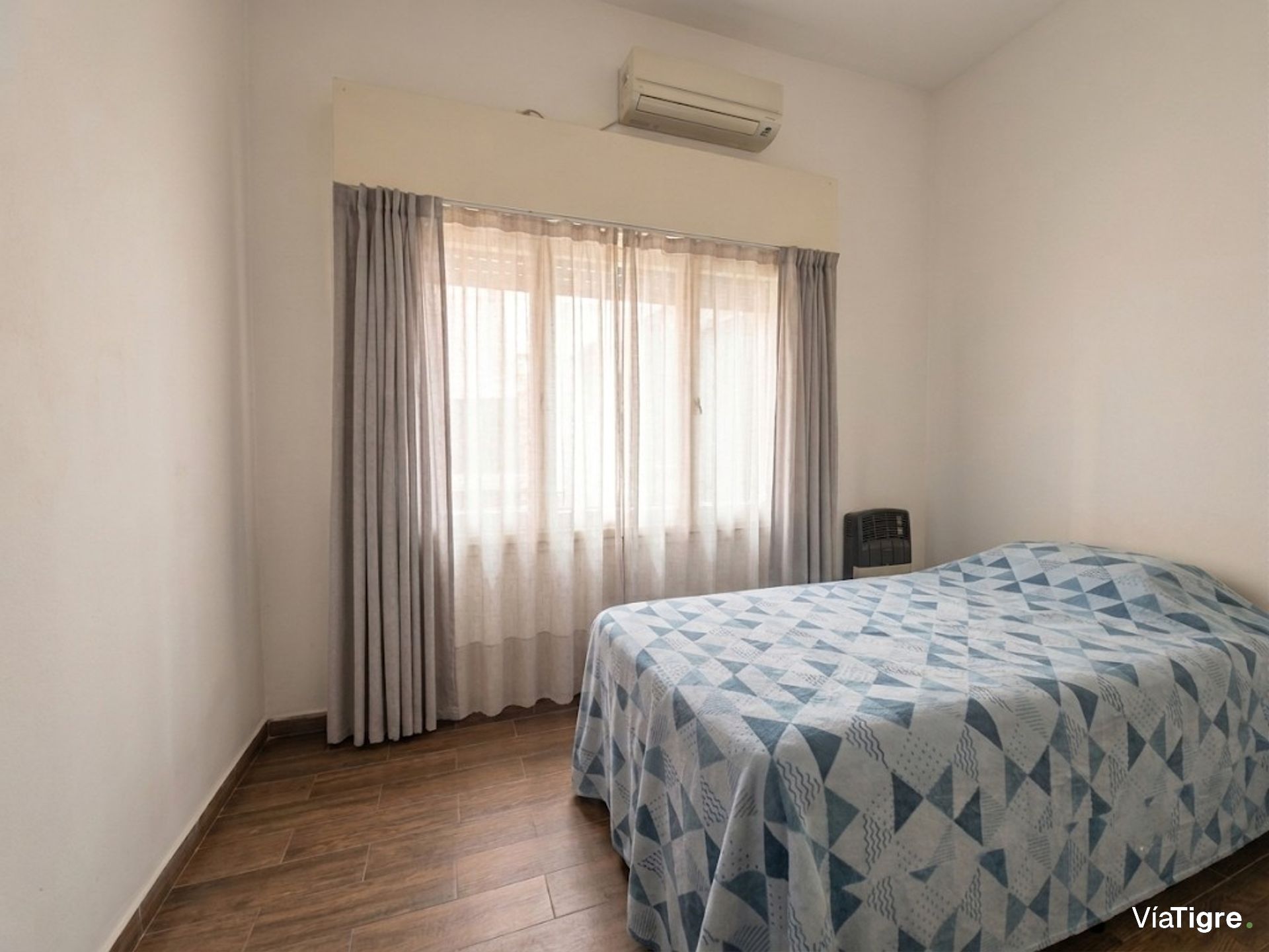Ph En Venta Beccar Pb 3 Amb Con Patio Y Parrilla