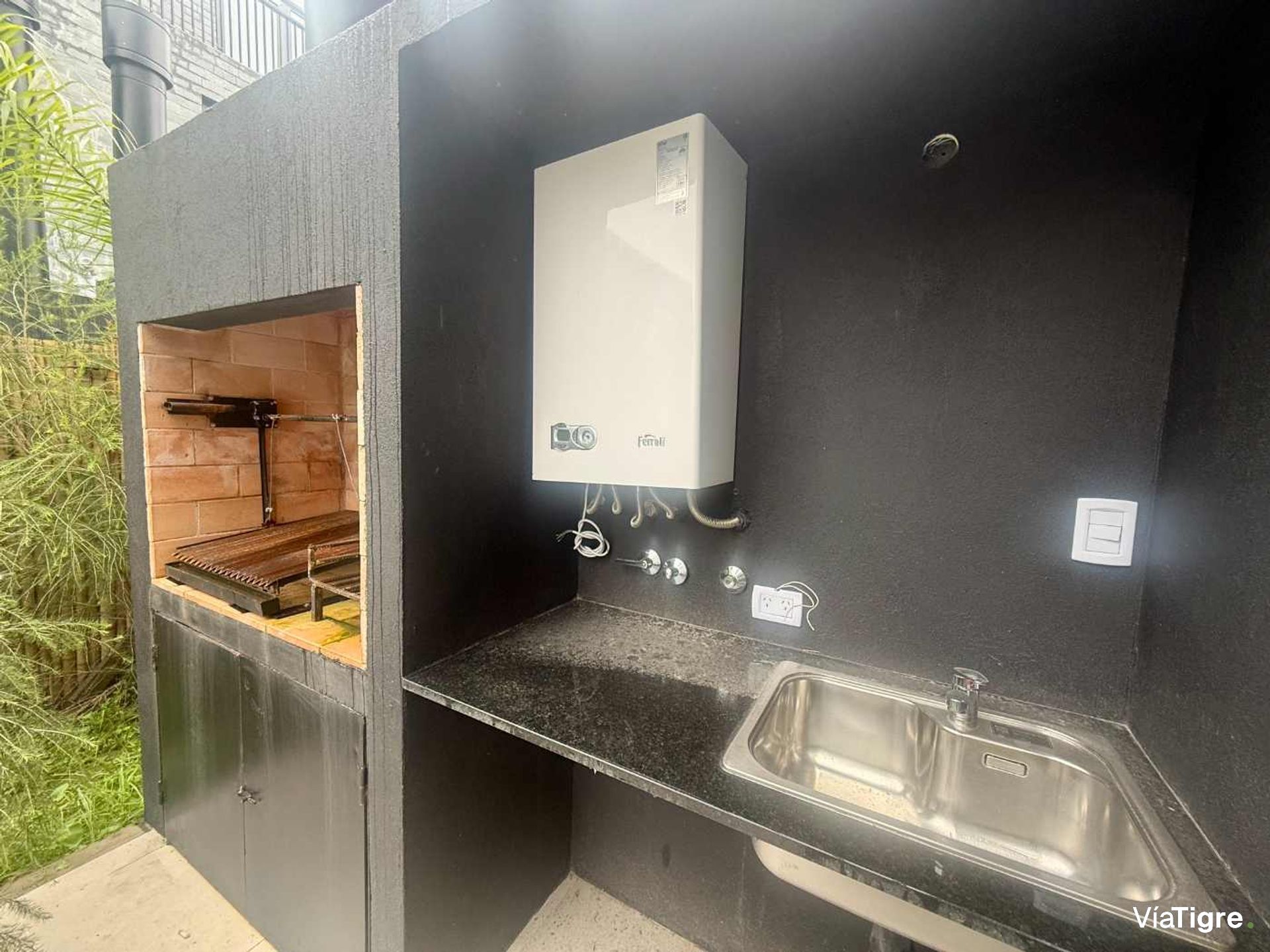 Venta Casa 4 Amb Jardin A Estrenar. Sunny Tigre
