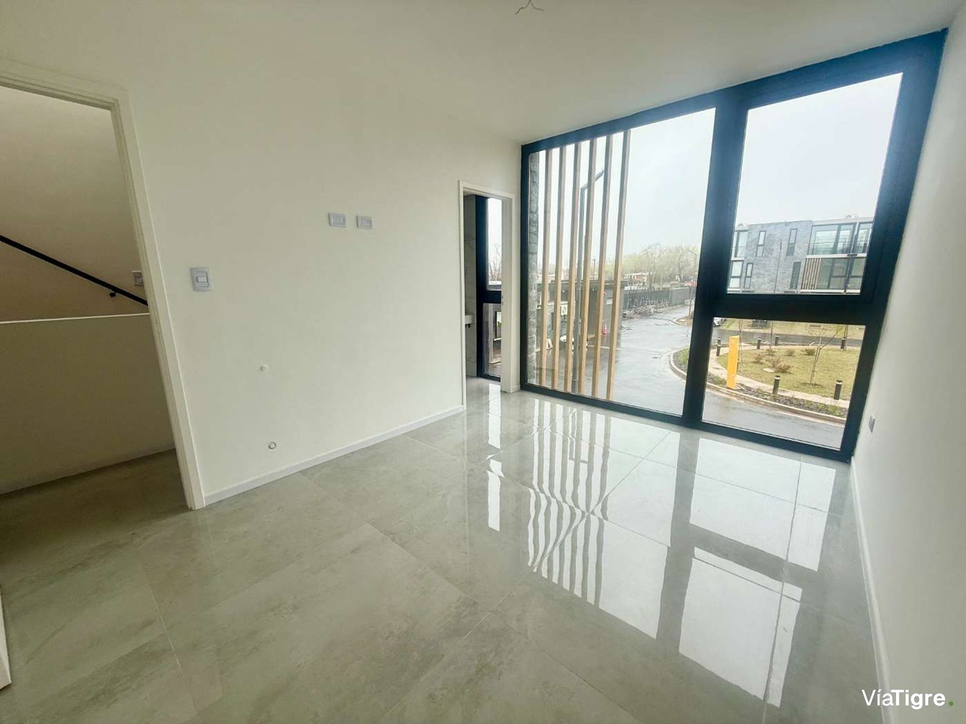 Venta Casa 4 Amb Jardin A Estrenar. Sunny Tigre