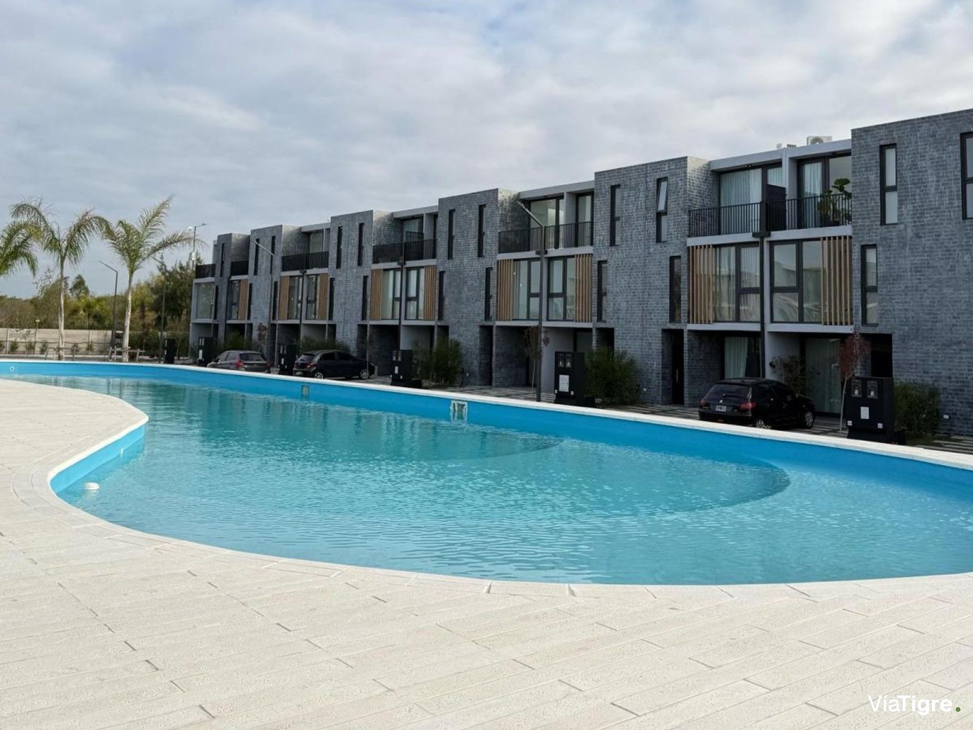 Venta Casa 4 Amb Jardin A Estrenar. Sunny Tigre