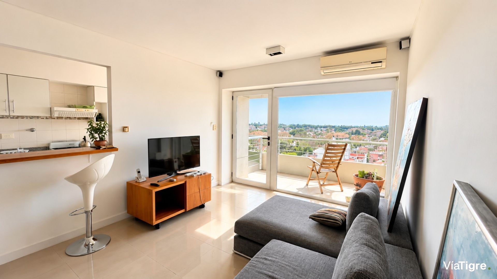 Alq. 2 Ambs. Amoblado Martinez Balcon Cochera