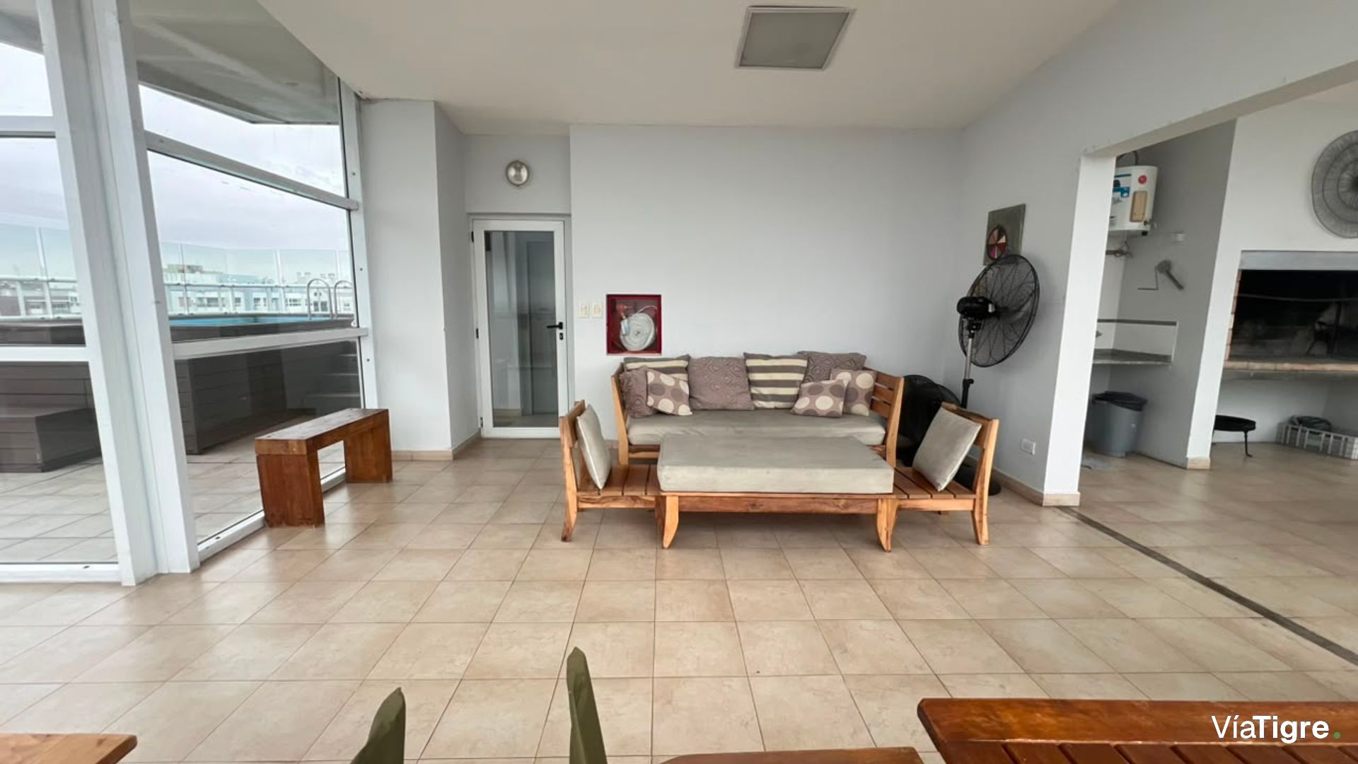Alq. 2 Ambs. Amoblado Martinez Balcon Cochera
