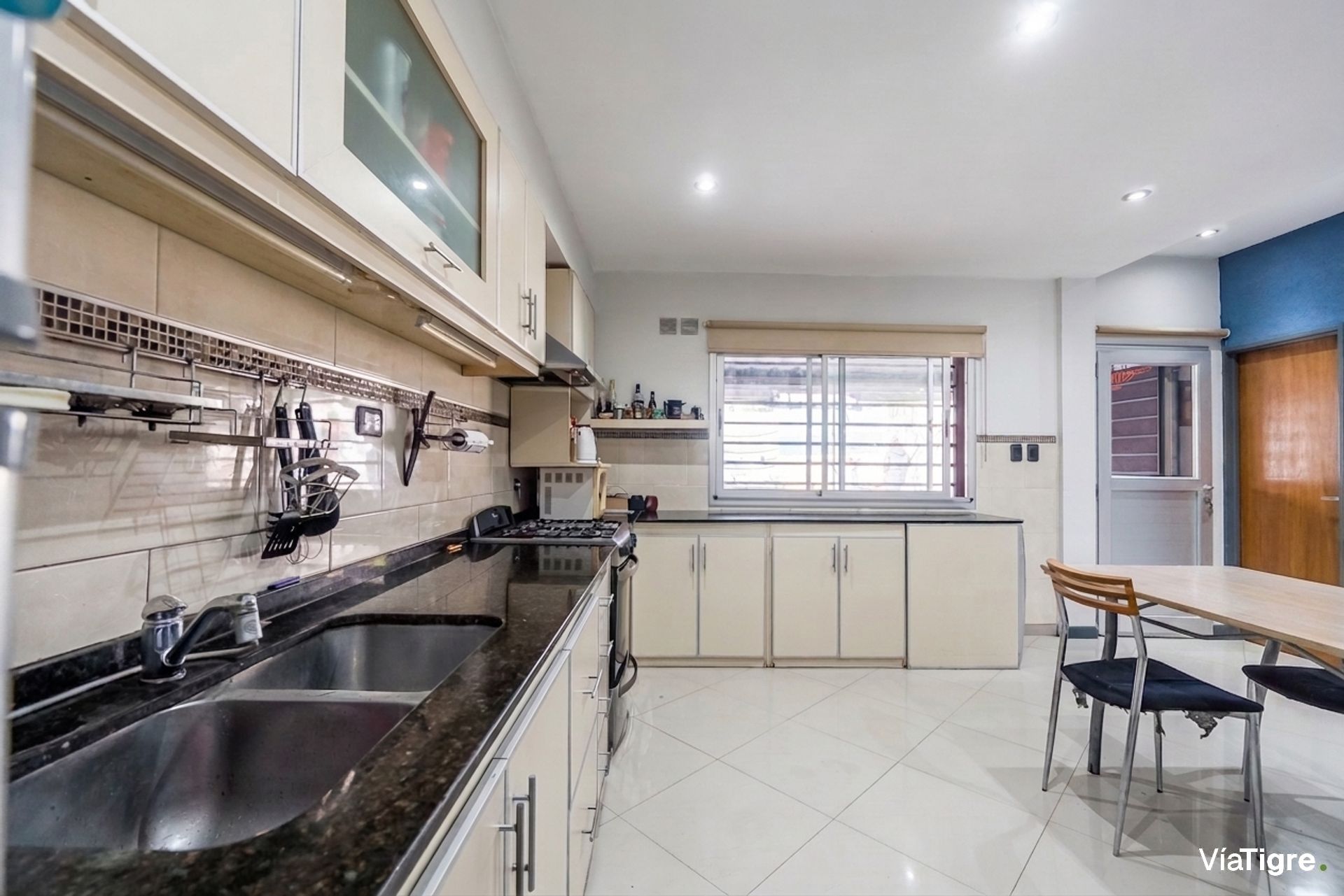 Casa 5 amb San Fernando con Jardin y Pileta