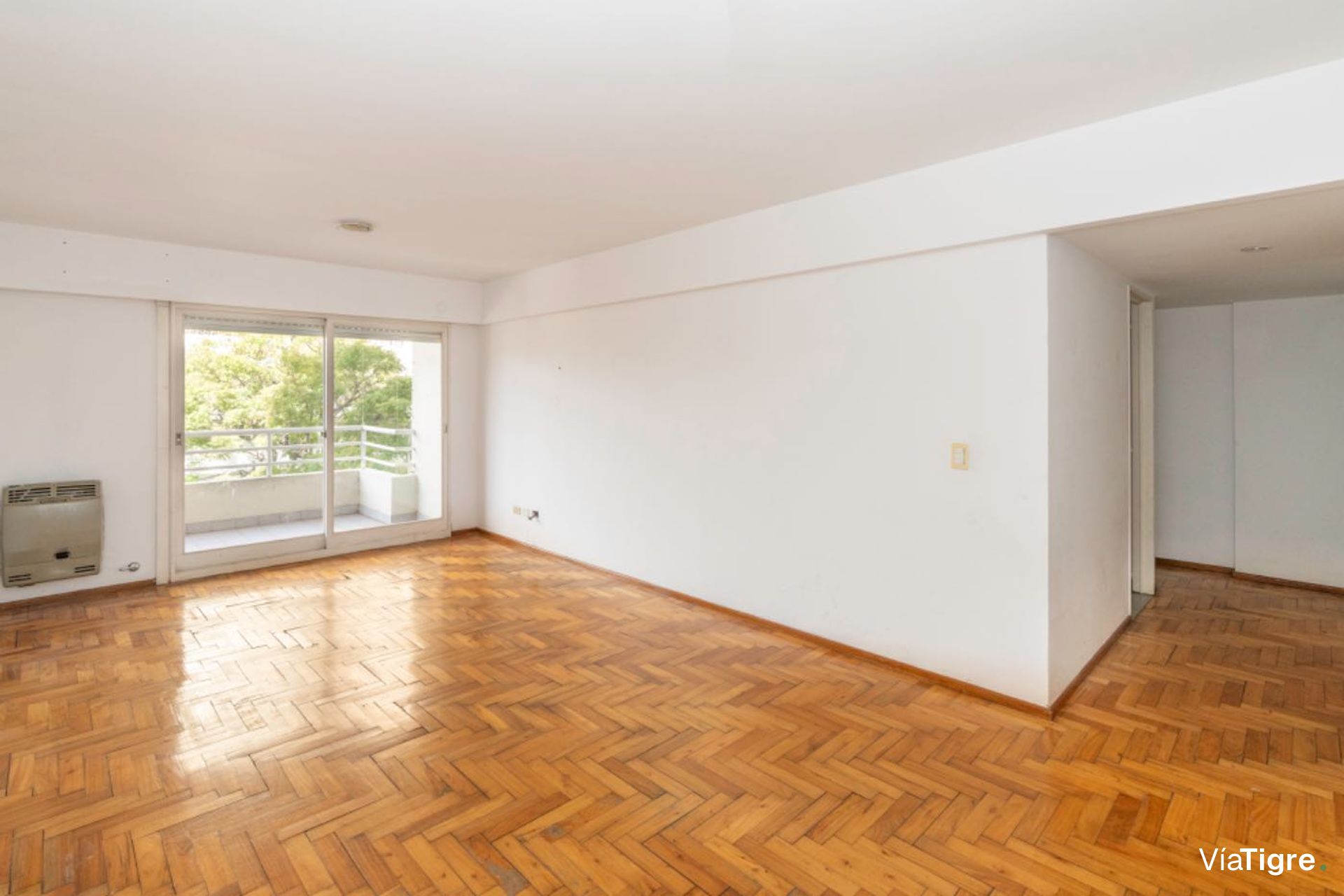 Dpto 5 amb c/balcones y cochera venta en Acassuso