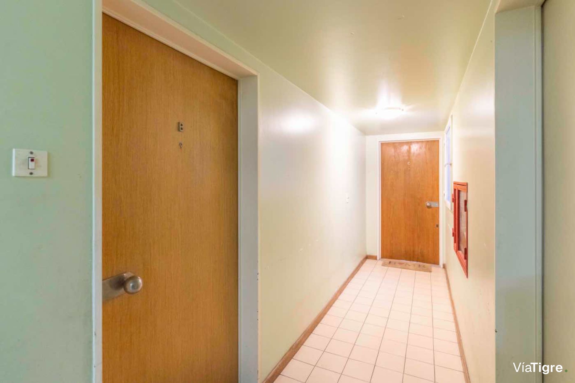 Dpto 5 amb c/balcones y cochera venta en Acassuso