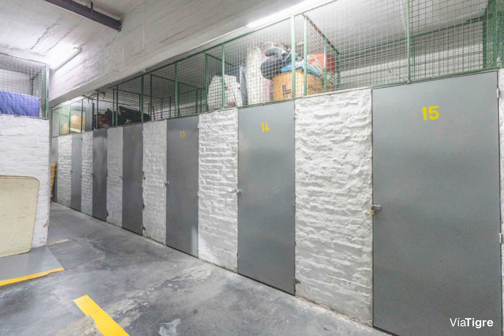 Dpto 5 amb c/balcones y cochera venta en Acassuso