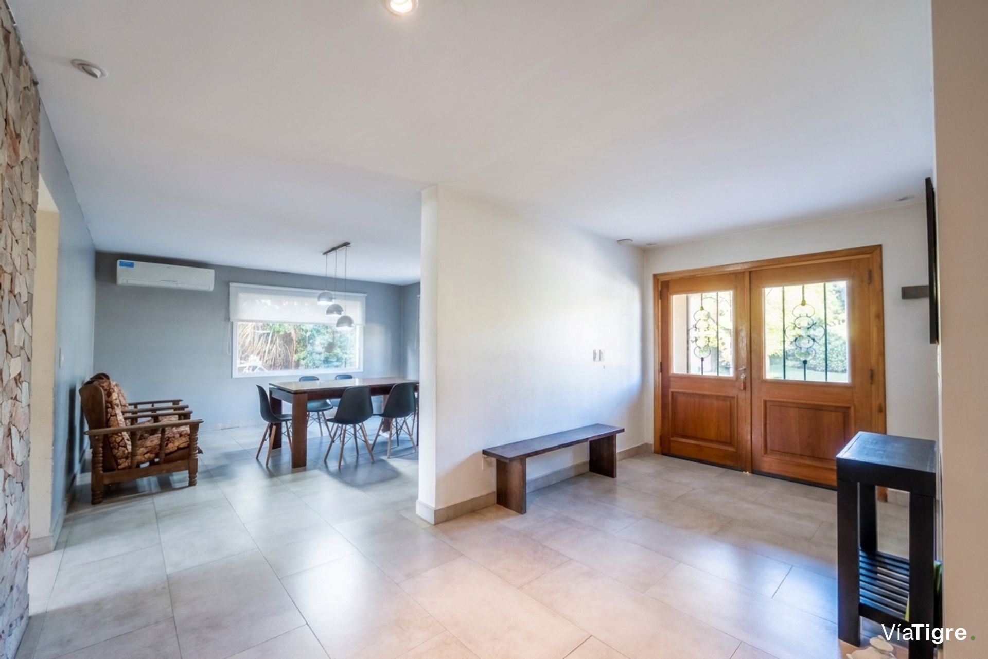 Venta Casa a la laguna en Barrio Santa Catalina