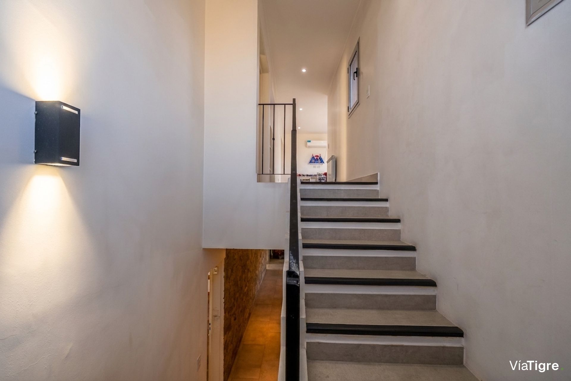 Venta Casa a la laguna en Barrio Santa Catalina