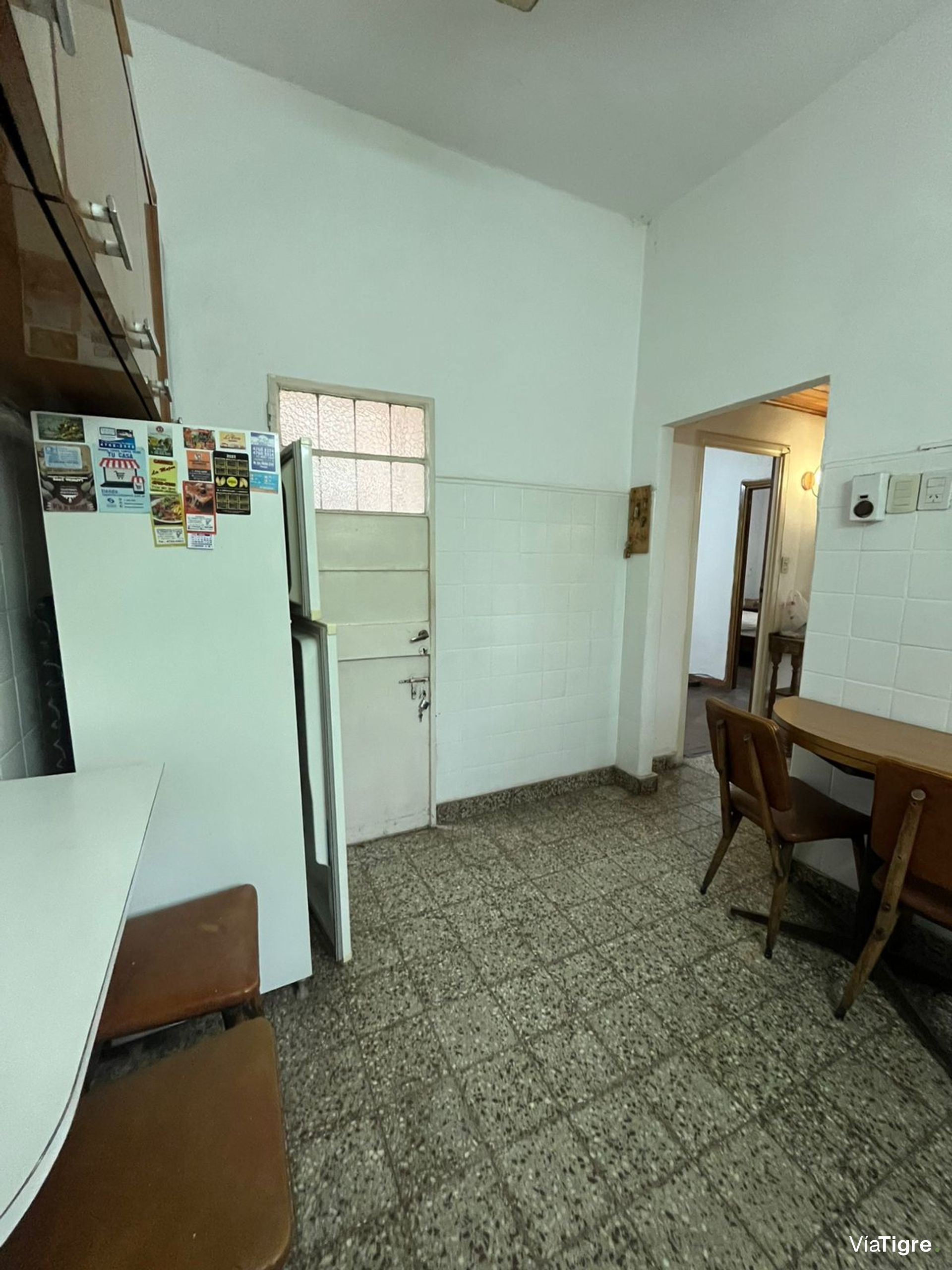 Venta casa 3 ambientes c/patio terraza y cochera