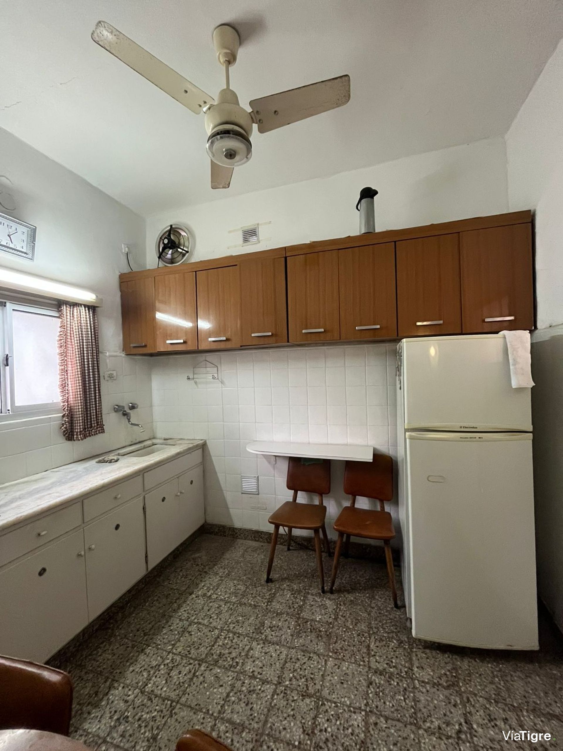 Venta casa 3 ambientes c/patio terraza y cochera