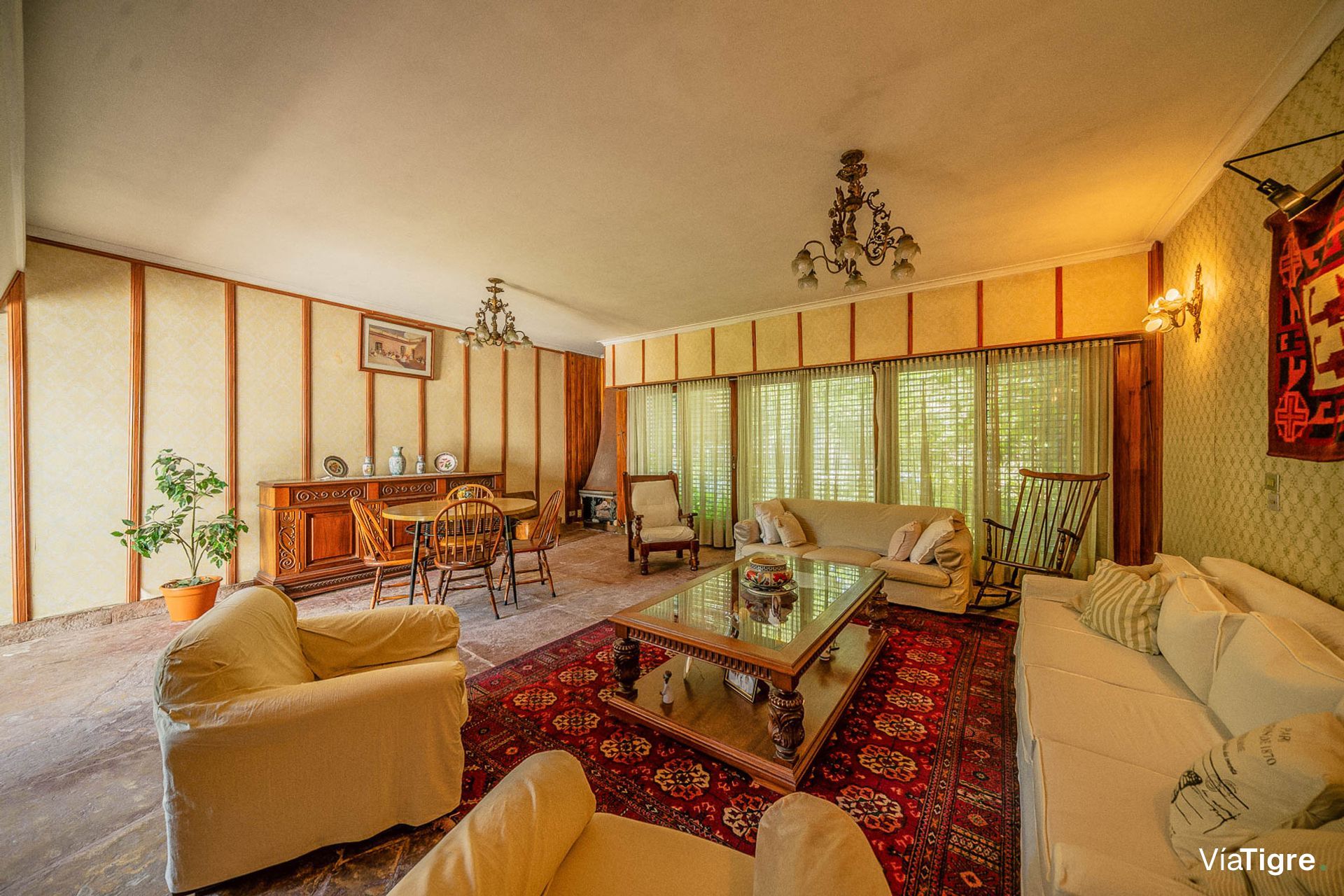 Venta/Casa 5 ambientes/San Fernando/Jardin/Quincho