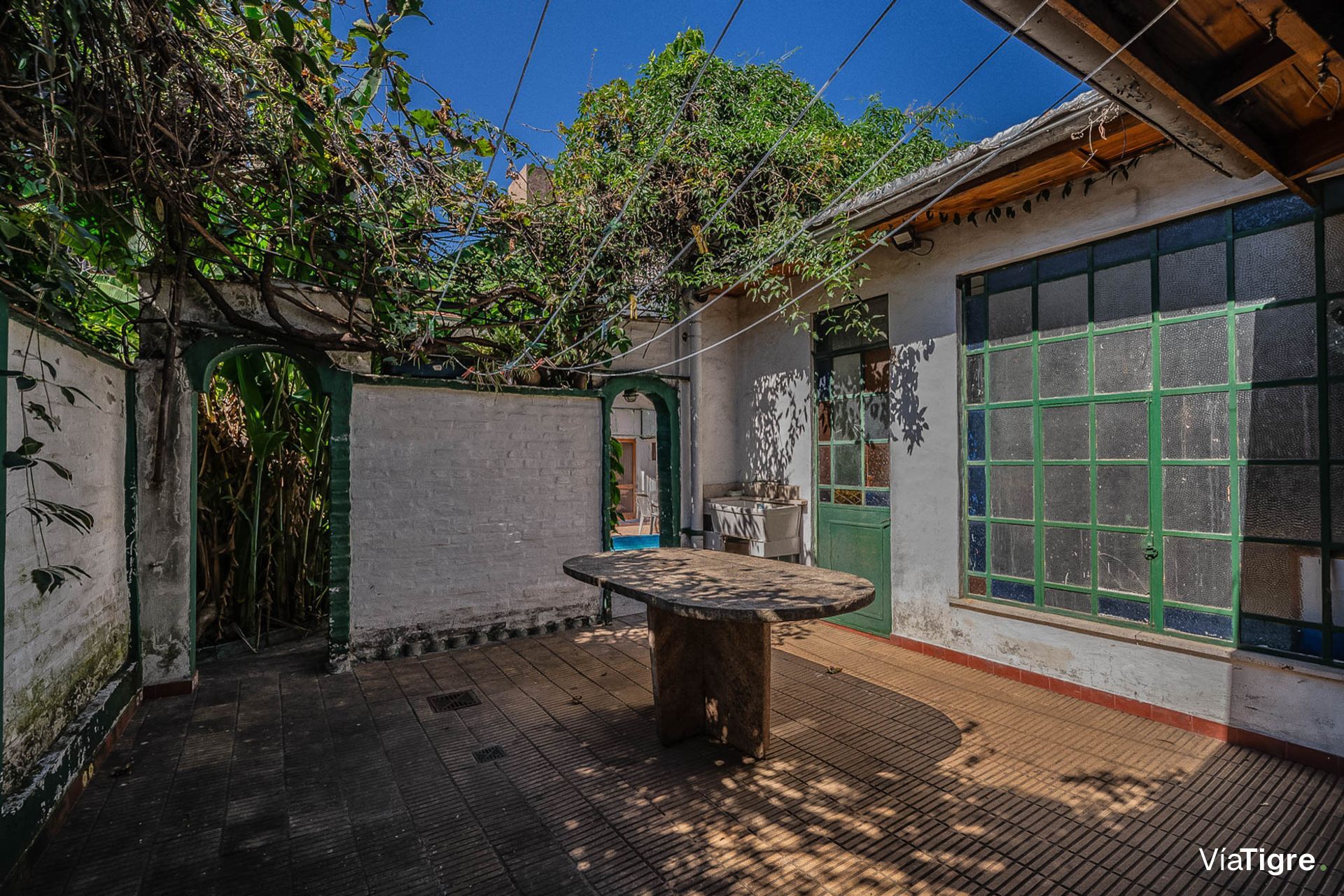 Venta/Casa 5 ambientes/San Fernando/Jardin/Quincho