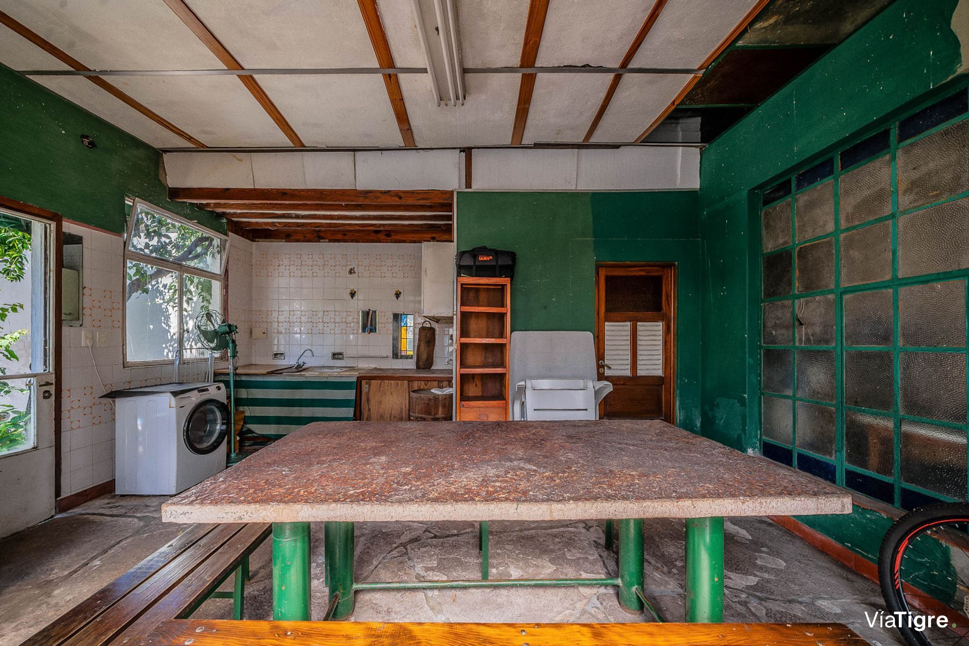 Venta/Casa 5 ambientes/San Fernando/Jardin/Quincho