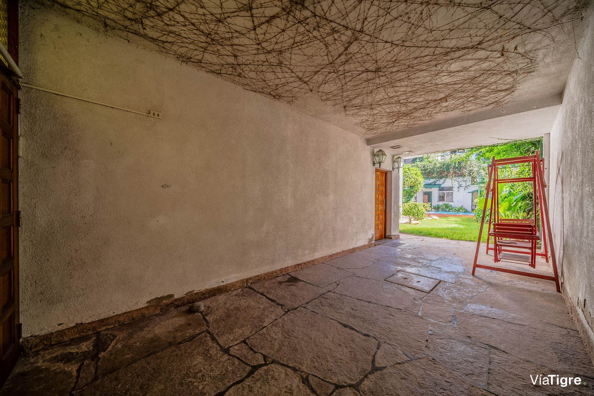 Venta/Casa 5 ambientes/San Fernando/Jardin/Quincho