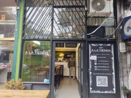 Se Vende Local en el casco Histórico de San Isidro