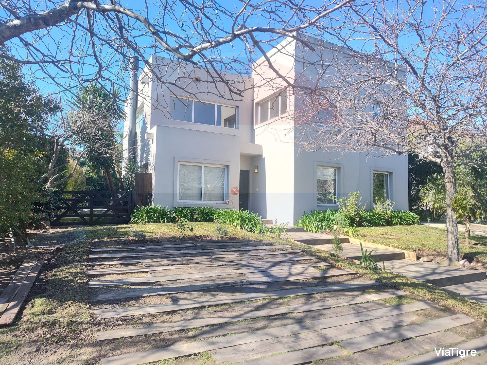 Casa 4 Ambientes + Dependencia Barrio Los Sauces