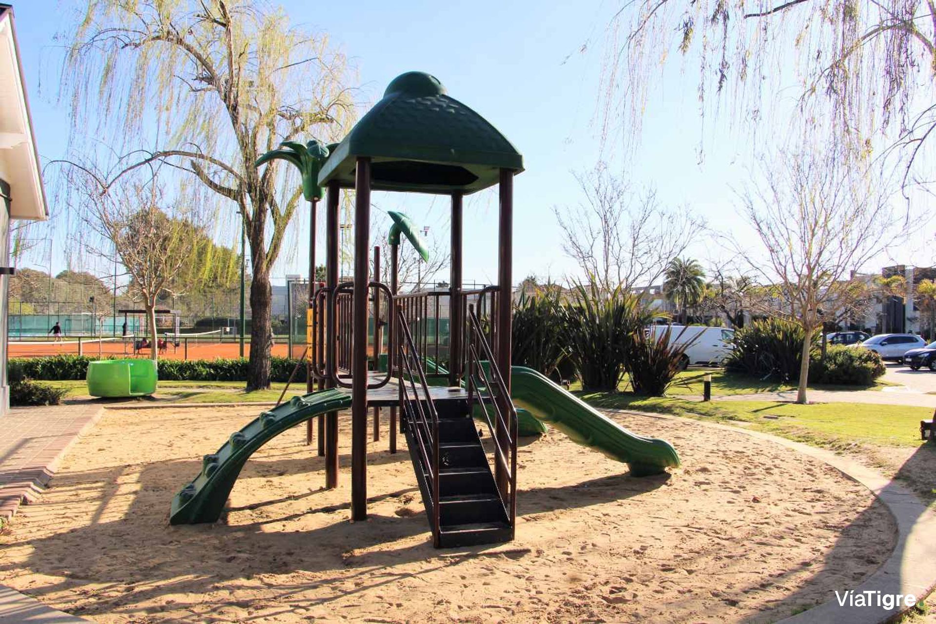 Casa 4 Ambientes + Dependencia Barrio Los Sauces