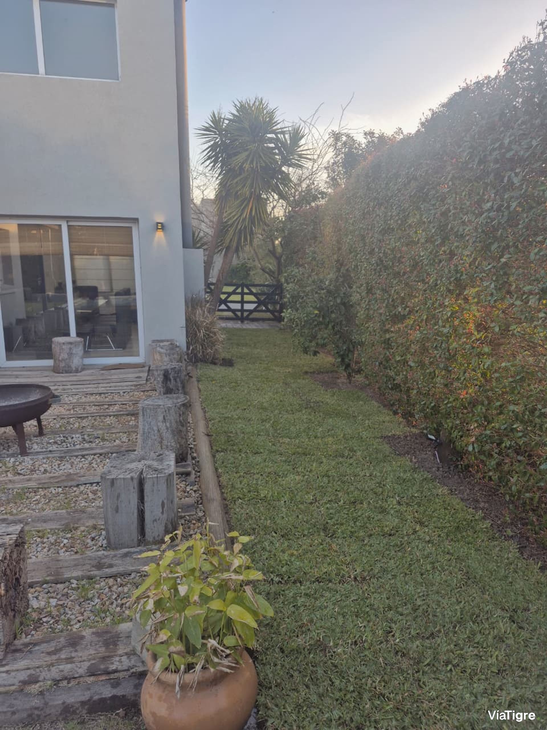 Casa 4 Ambientes + Dependencia Barrio Los Sauces