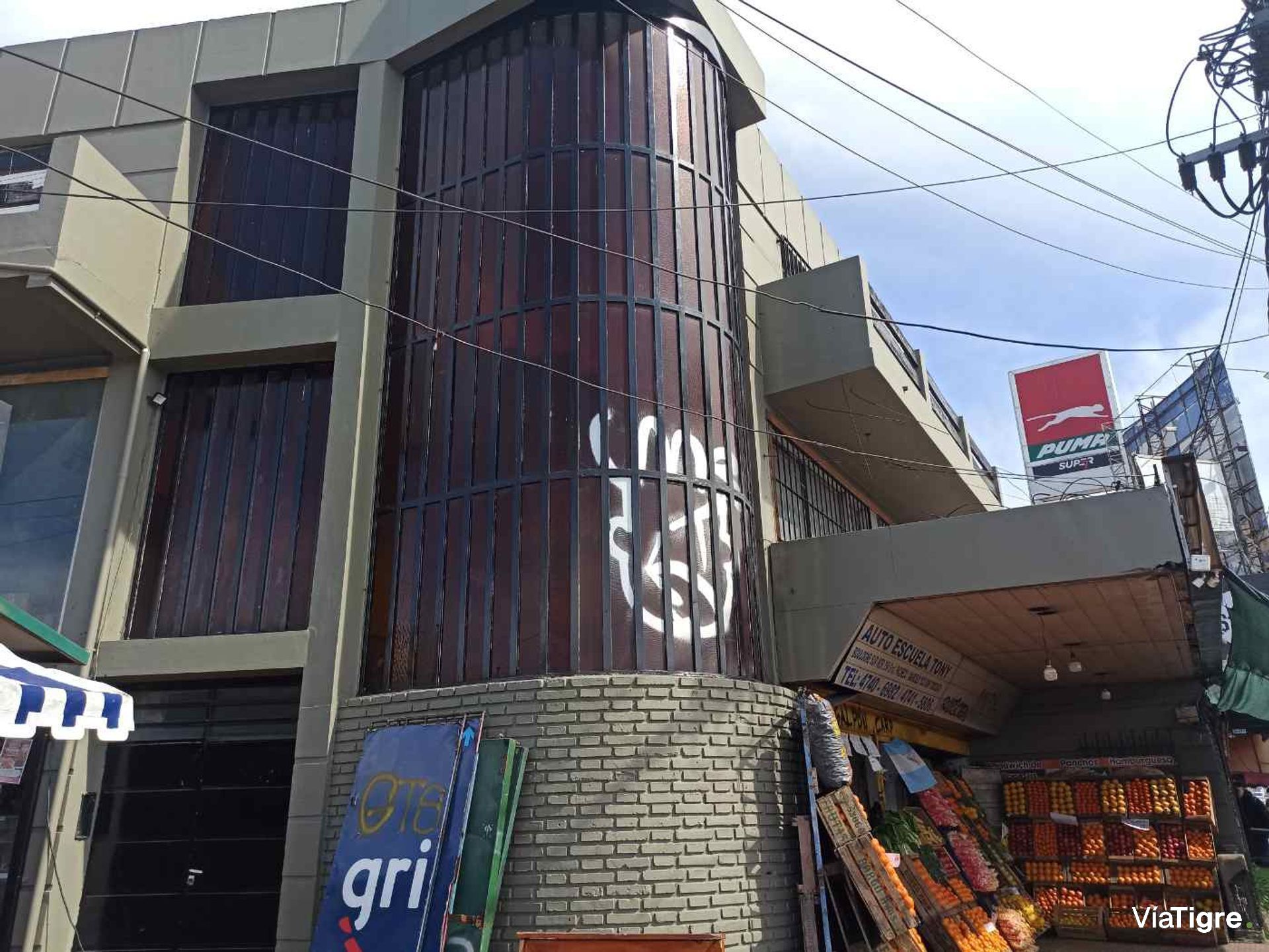 Oficina en Alquiler 202 y Panamericana - Torcuato