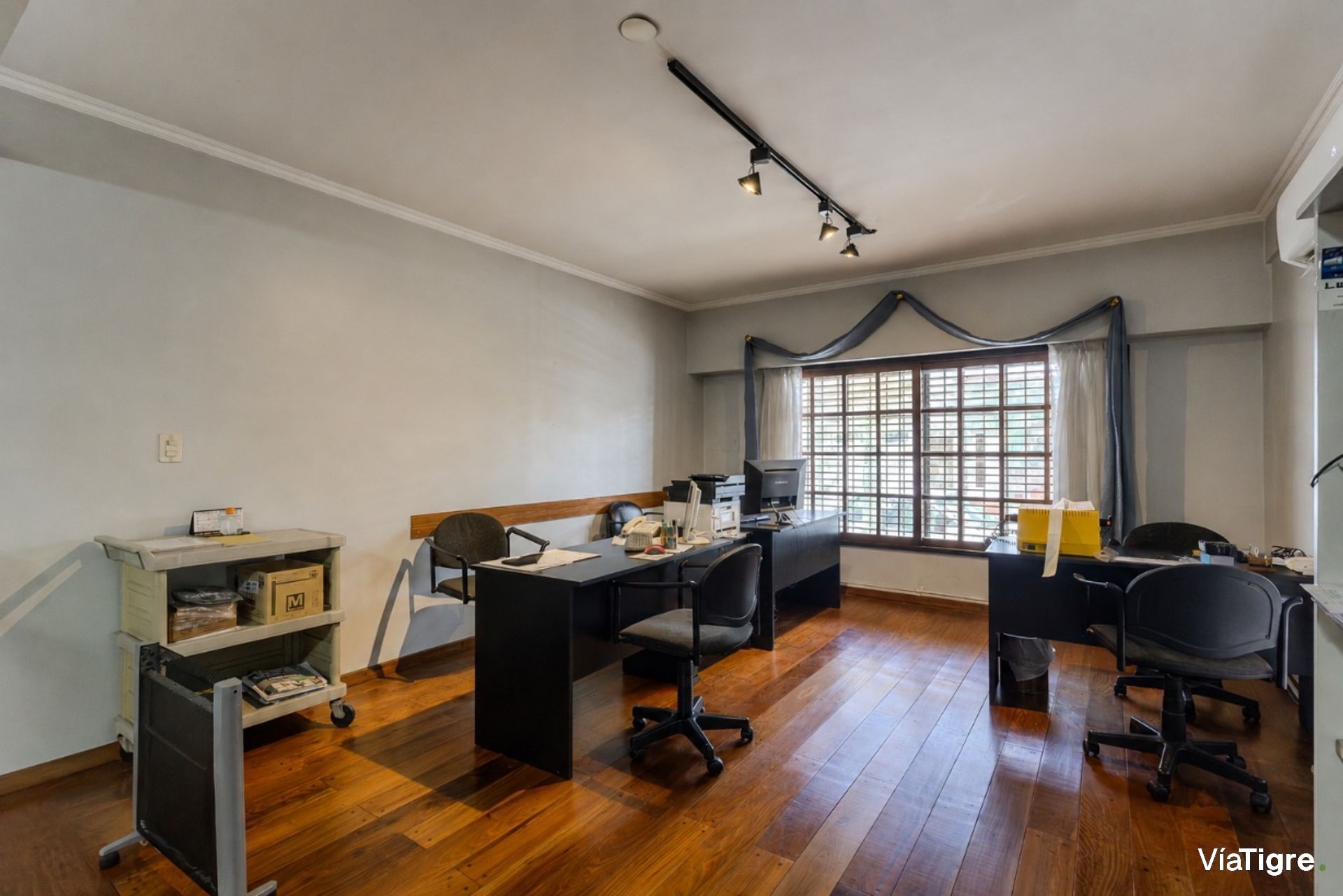 Venta Casa Doble Acceso Y Jardin Gran Terreno
