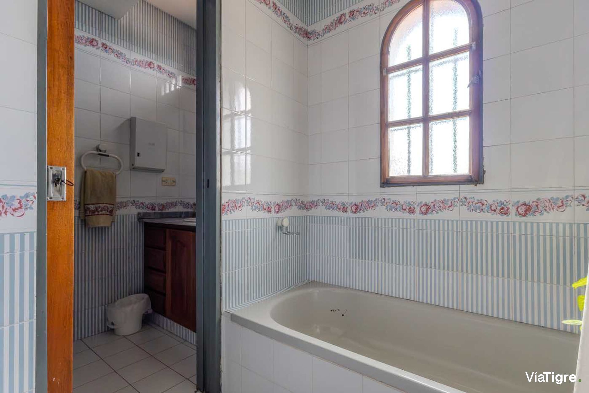 Venta Casa Doble Acceso Y Jardin Gran Terreno