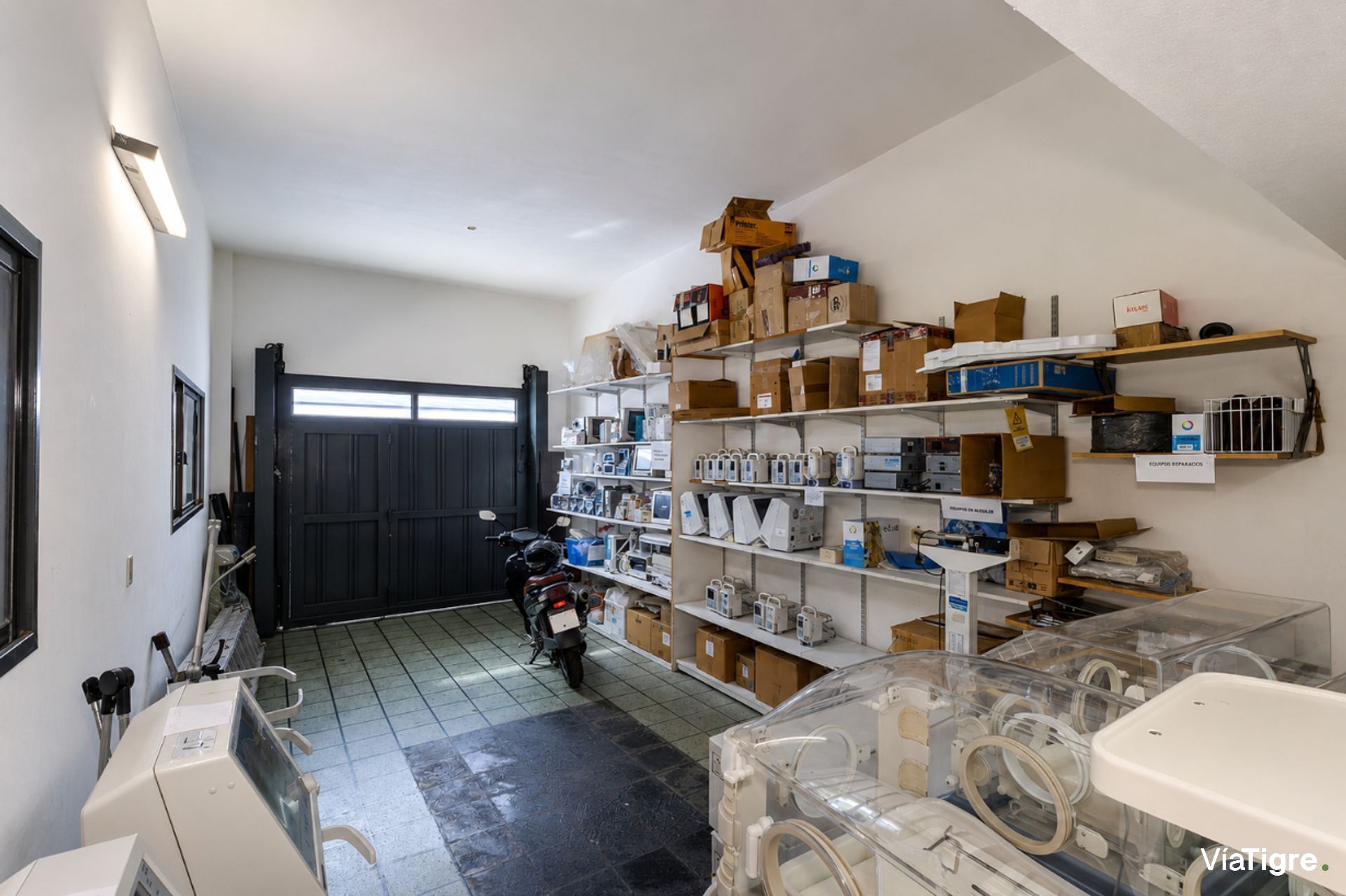 Venta Casa Doble Acceso Y Jardin Gran Terreno