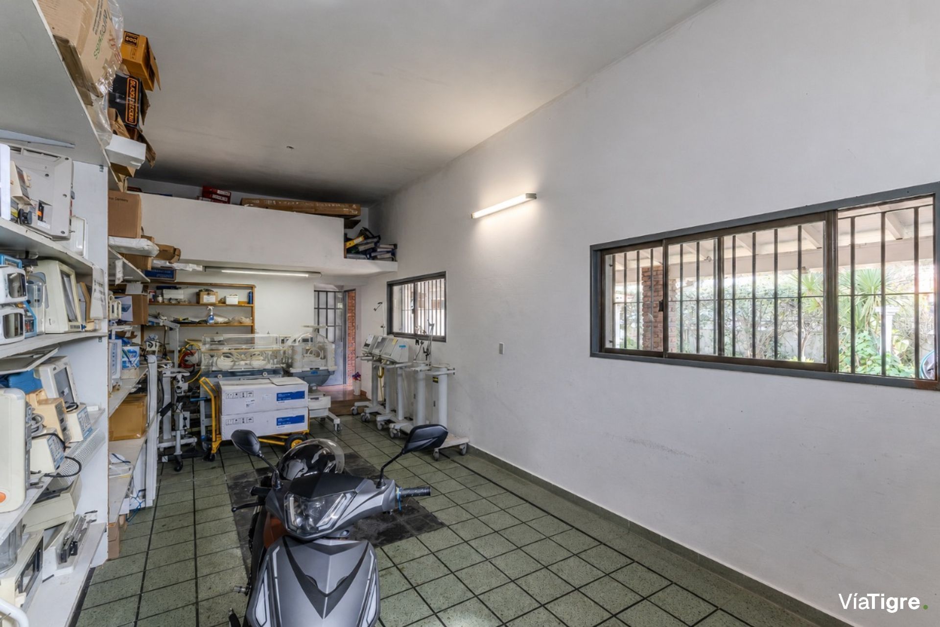 Venta Casa Doble Acceso Y Jardin Gran Terreno