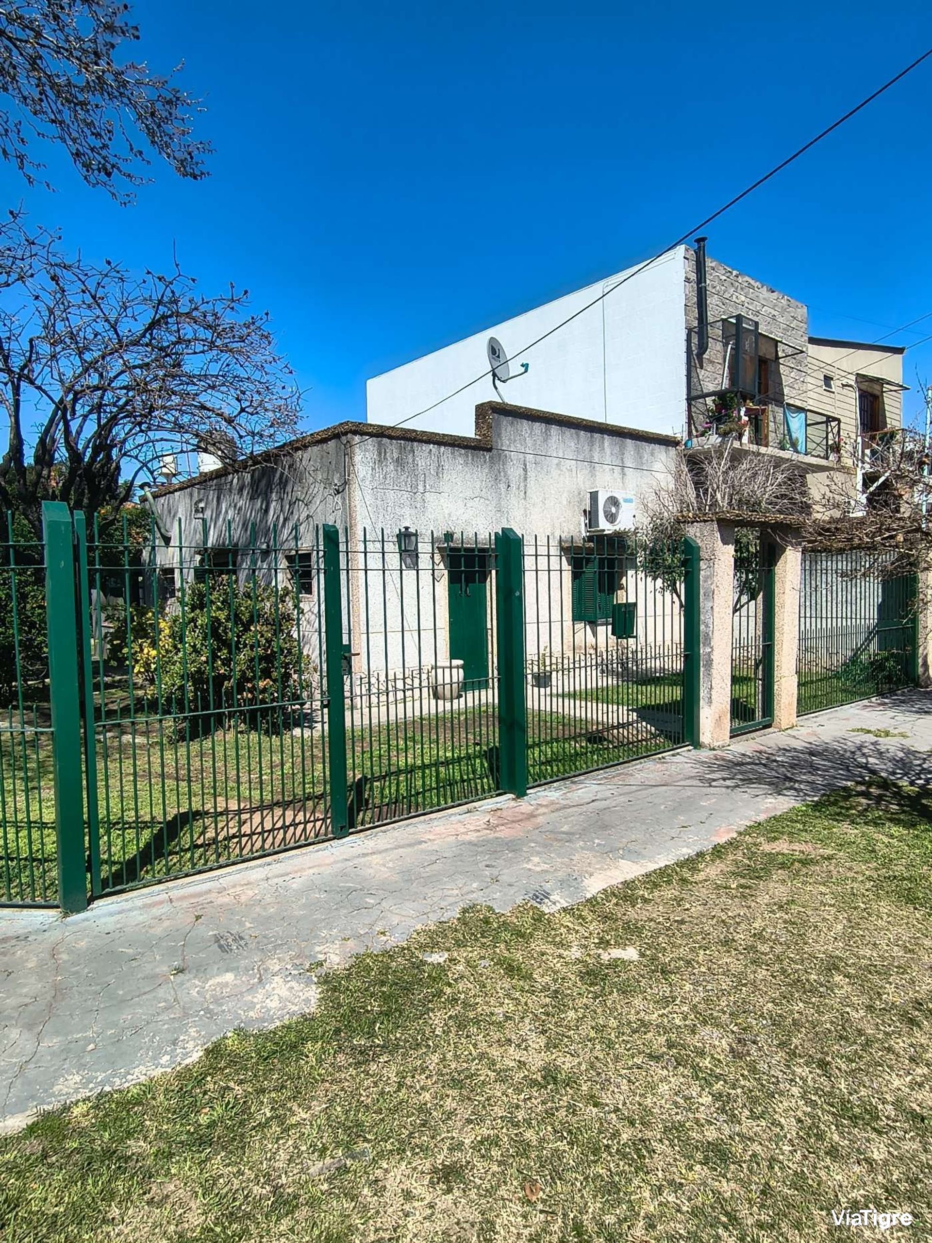Venta Casa 5 Amb En Venta - Benavides
