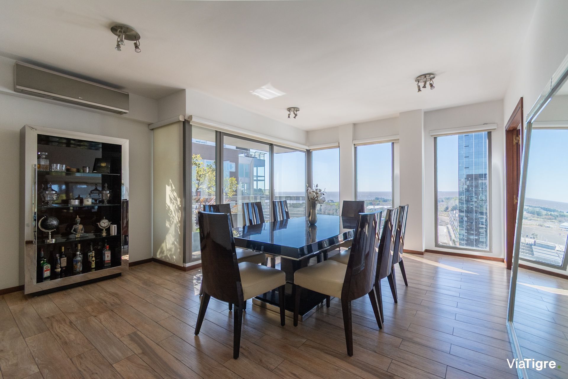 VENTA 3 AMBIENTES con cocheras VICENTE LOPEZ