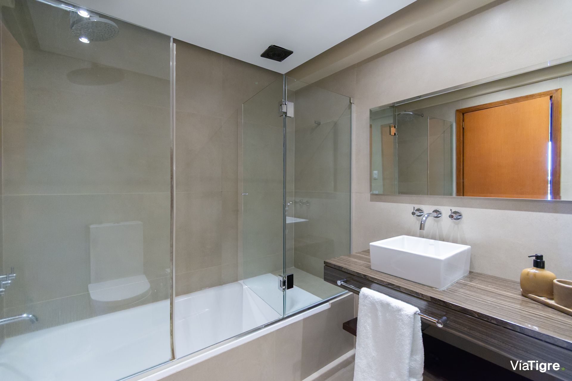 VENTA 3 AMBIENTES con cocheras VICENTE LOPEZ