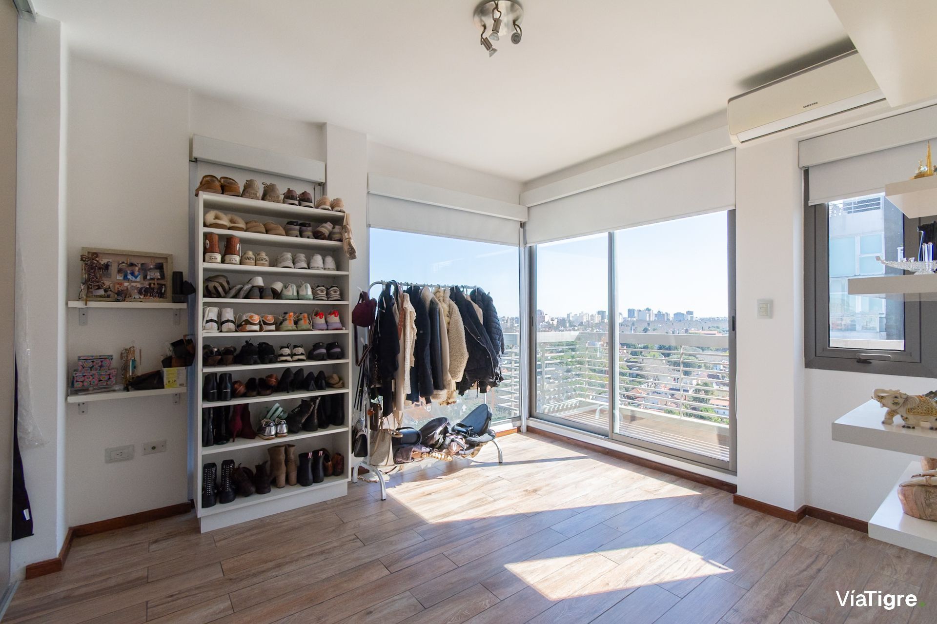 VENTA 3 AMBIENTES con cocheras VICENTE LOPEZ