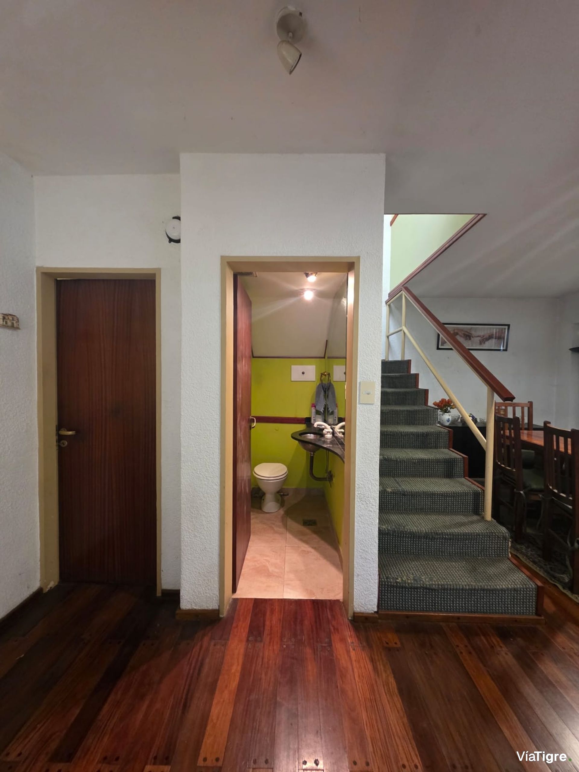 Venta Casa FLORIDA 5 amb+dep Lote 360 m2 Piscina