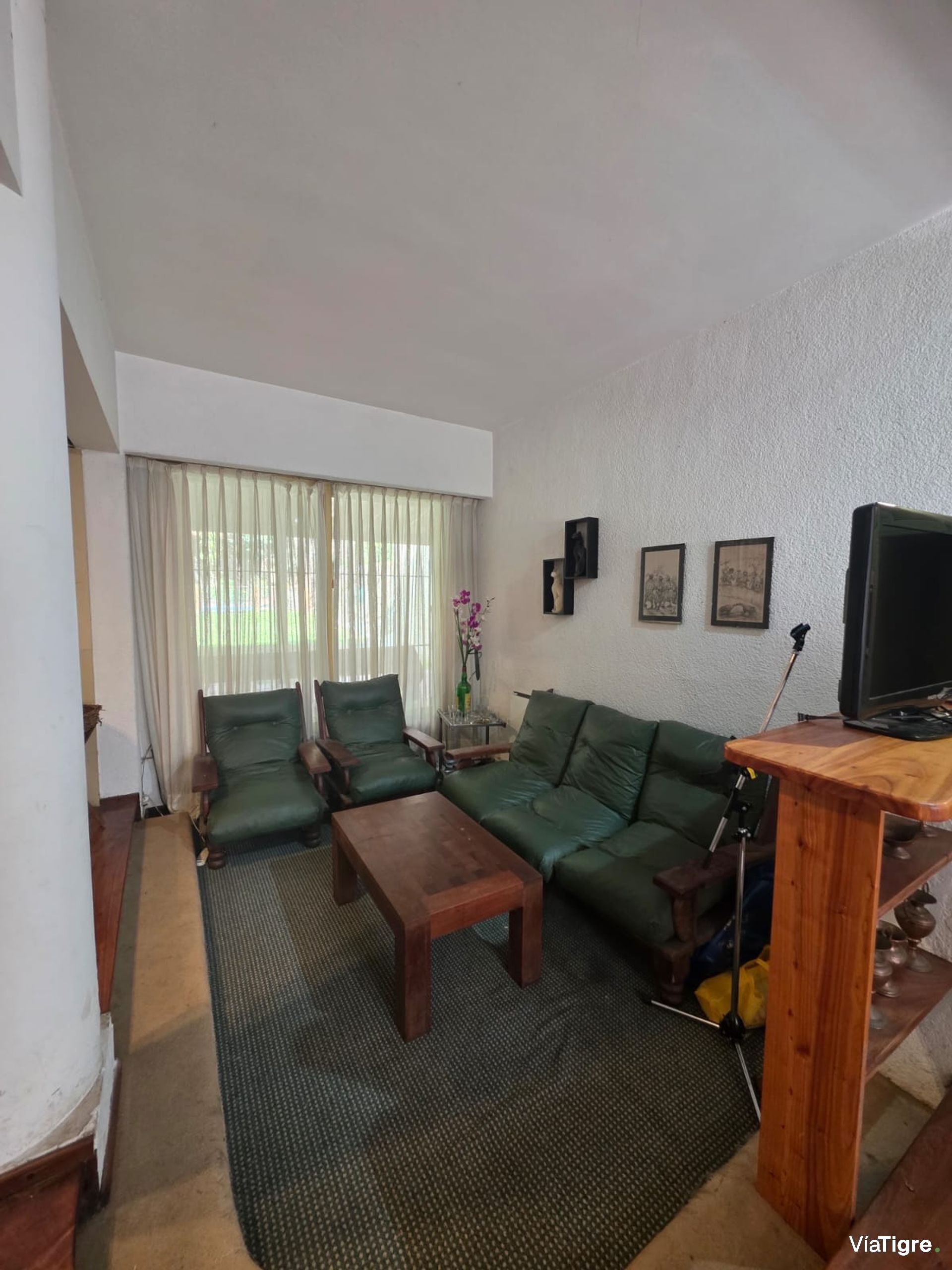 Venta Casa FLORIDA 5 amb+dep Lote 360 m2 Piscina
