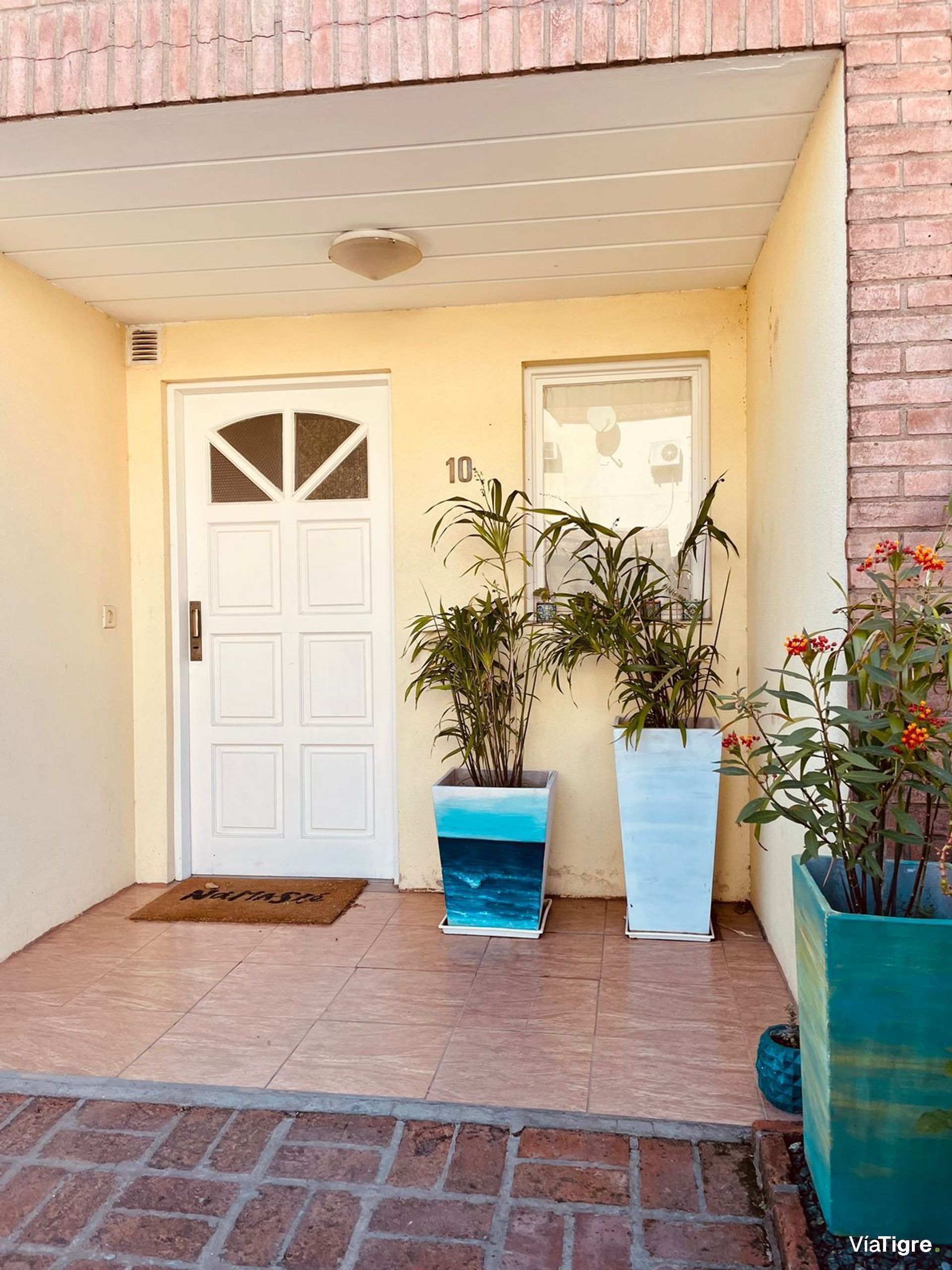 Venta Casa En Barrio Pinar De Tigre Con 2 Cocheras